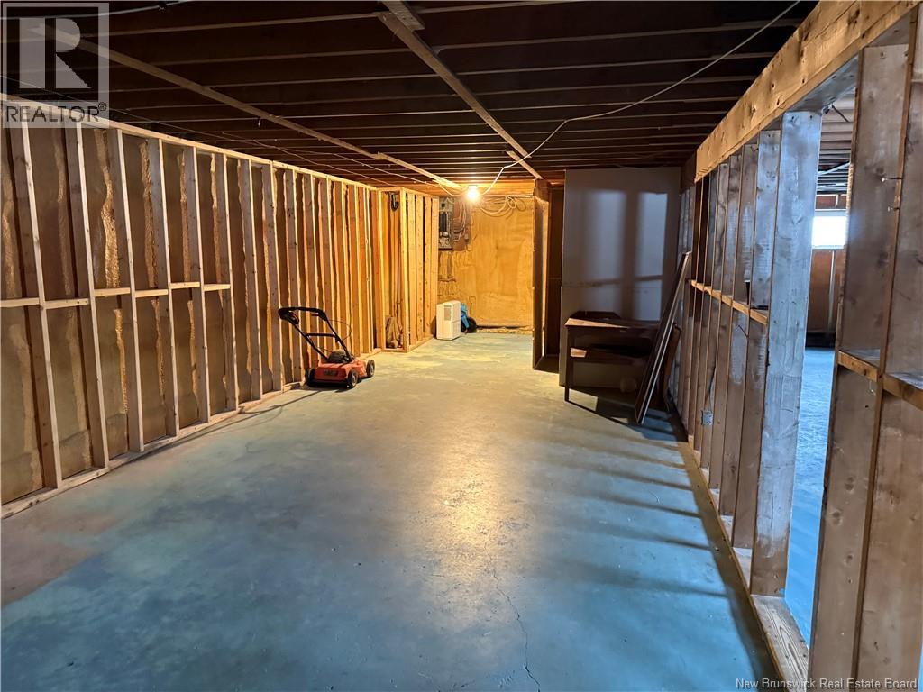 2938 Rue Chiasson, Bas-Caraquet, New Brunswick  E1W 5V7 - Photo 23 - NB135285