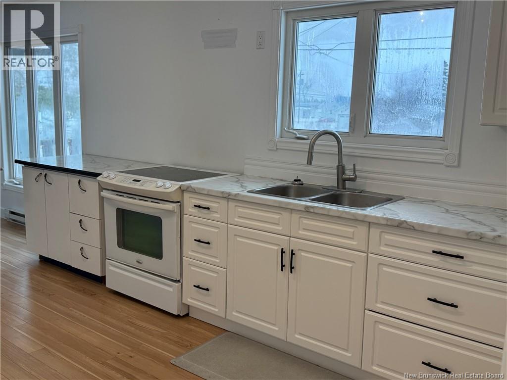 2938 Rue Chiasson, Bas-Caraquet, New Brunswick  E1W 5V7 - Photo 7 - NB135285