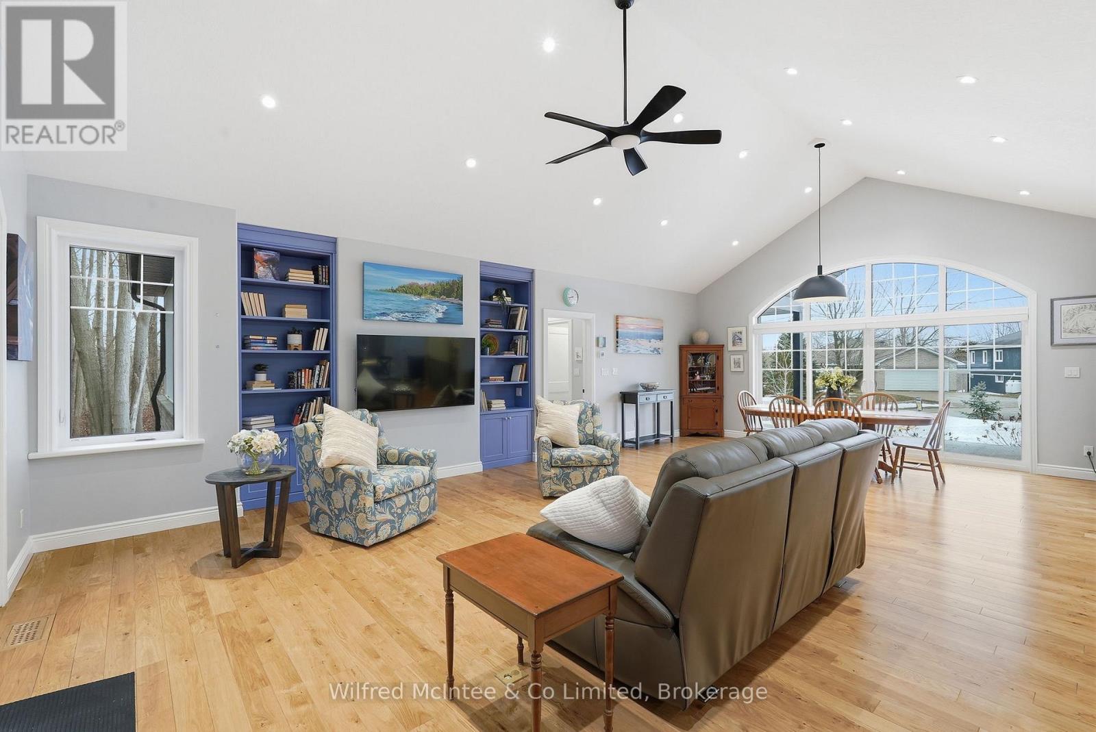 230 George Street S, Arran-Elderslie, Ontario  N0G 2N0 - Photo 21 - X12894314