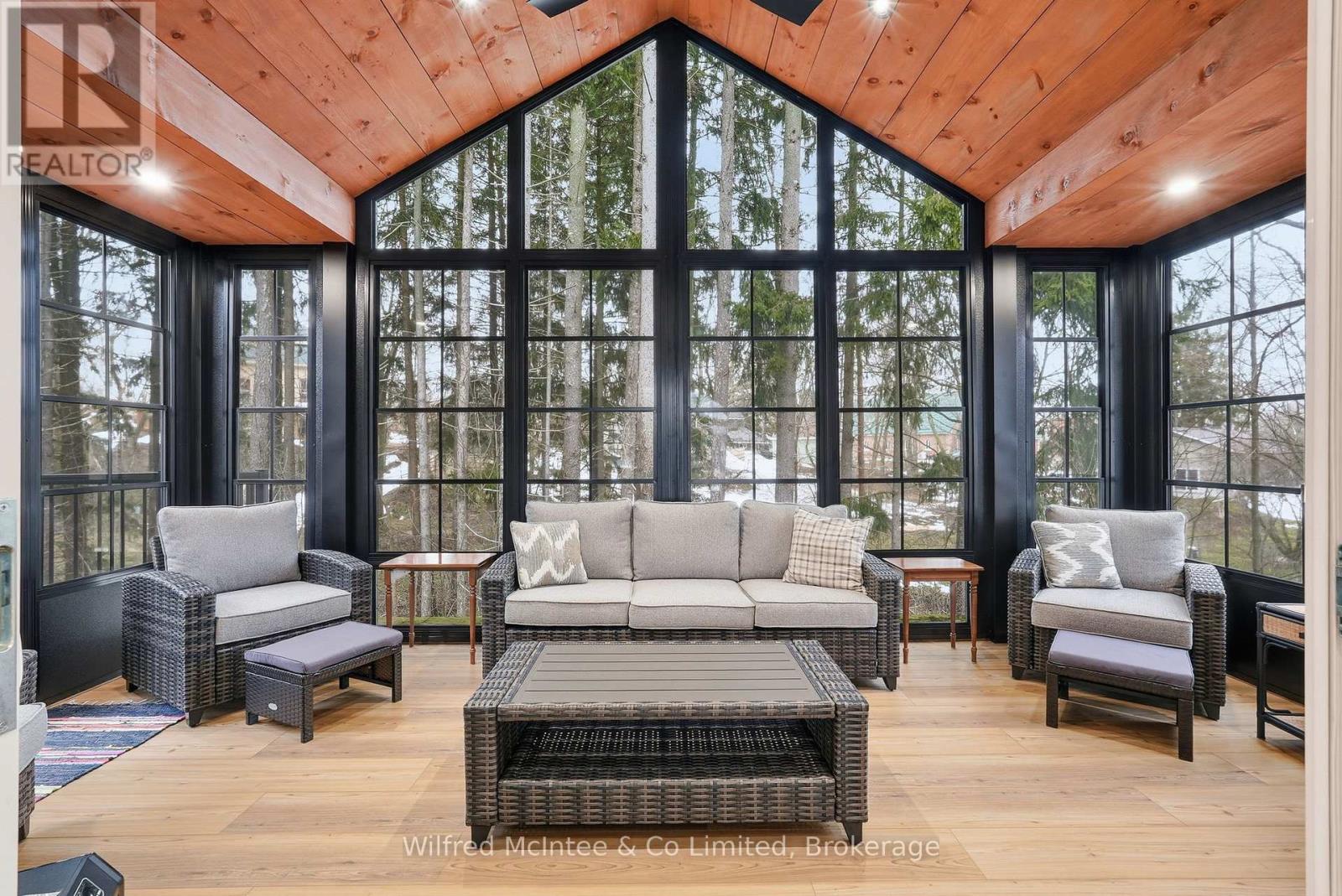 230 George Street S, Arran-Elderslie, Ontario  N0G 2N0 - Photo 25 - X12894314