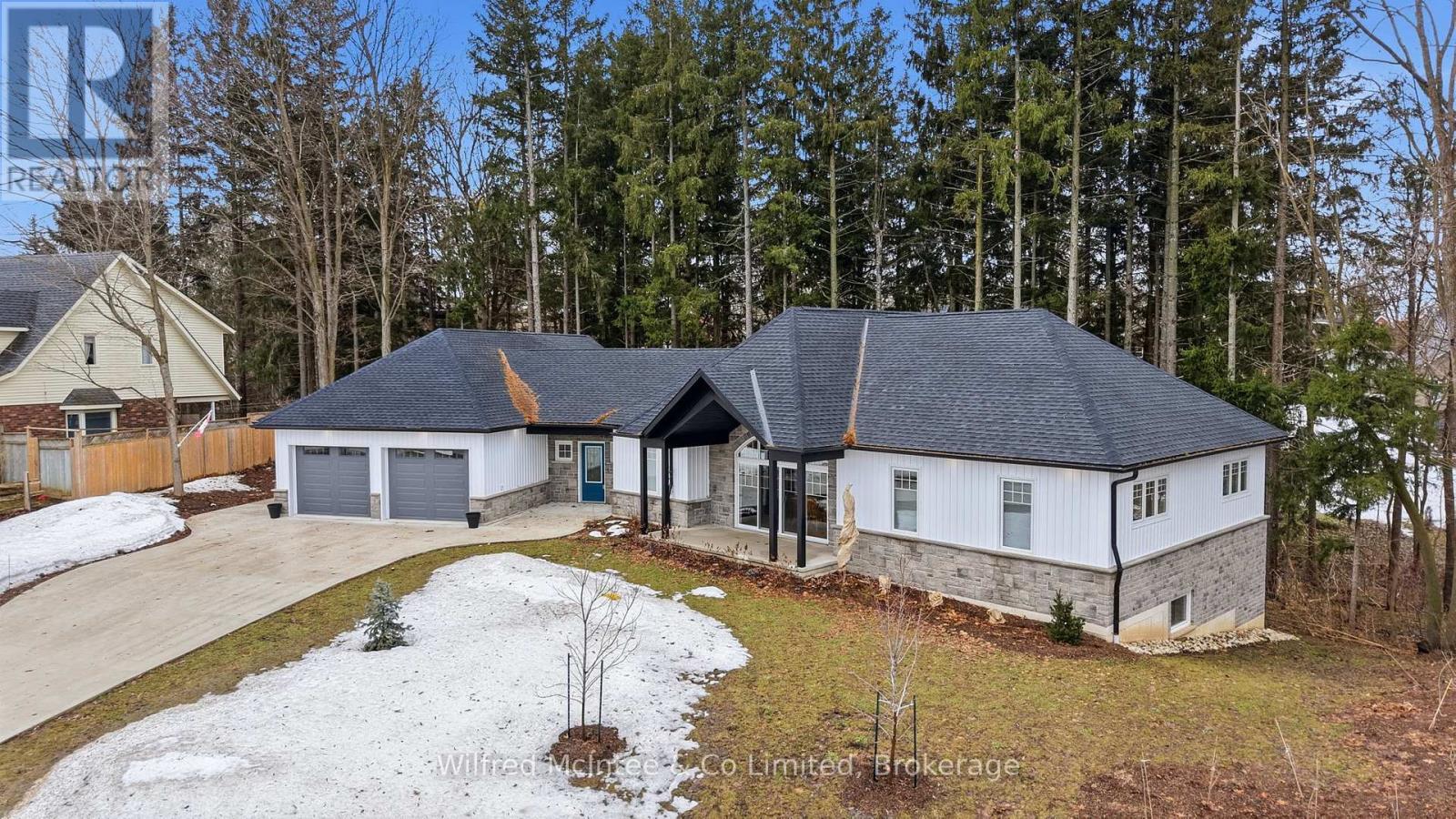 230 George Street S, Arran-Elderslie, Ontario  N0G 2N0 - Photo 3 - X12894314