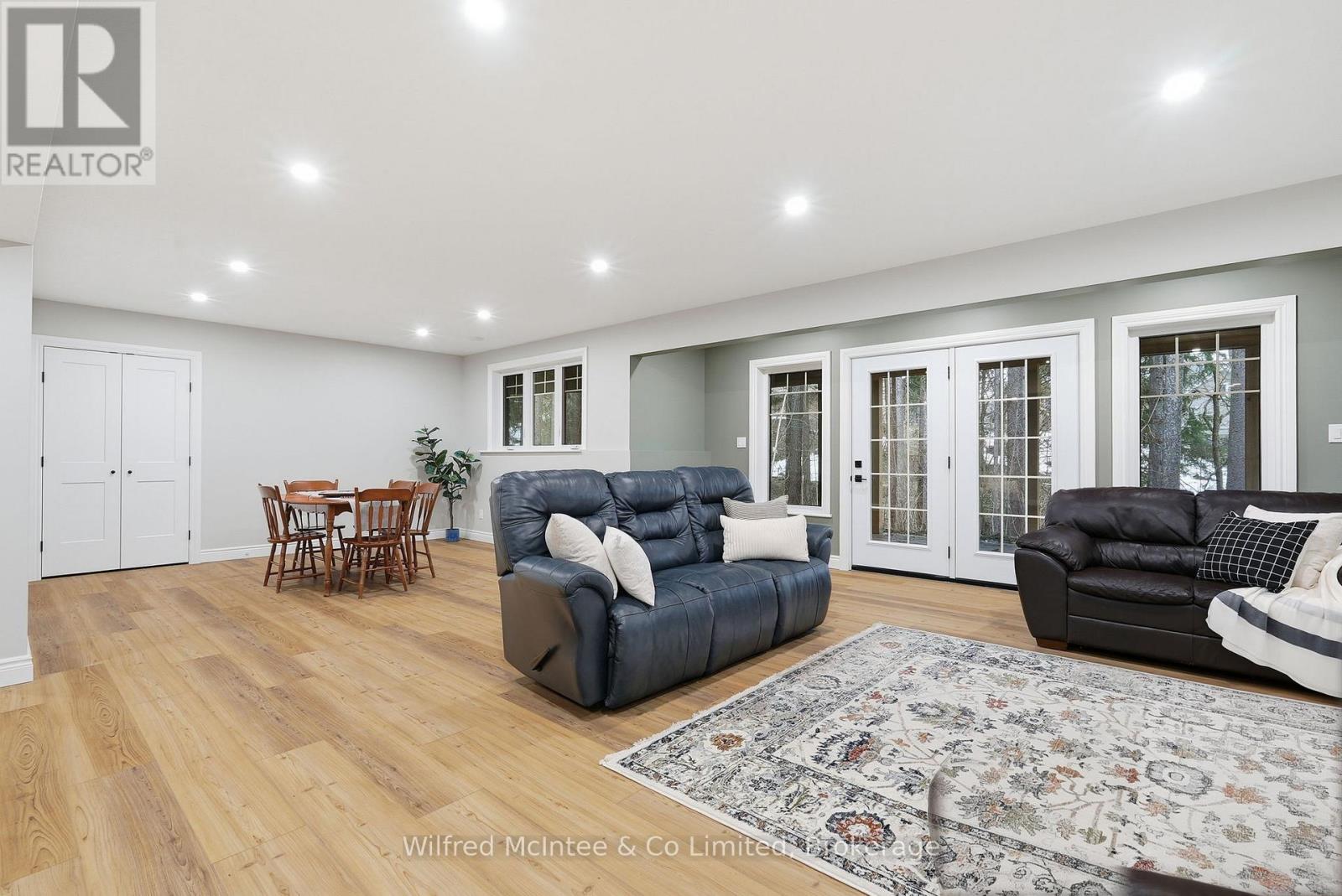 230 George Street S, Arran-Elderslie, Ontario  N0G 2N0 - Photo 36 - X12894314