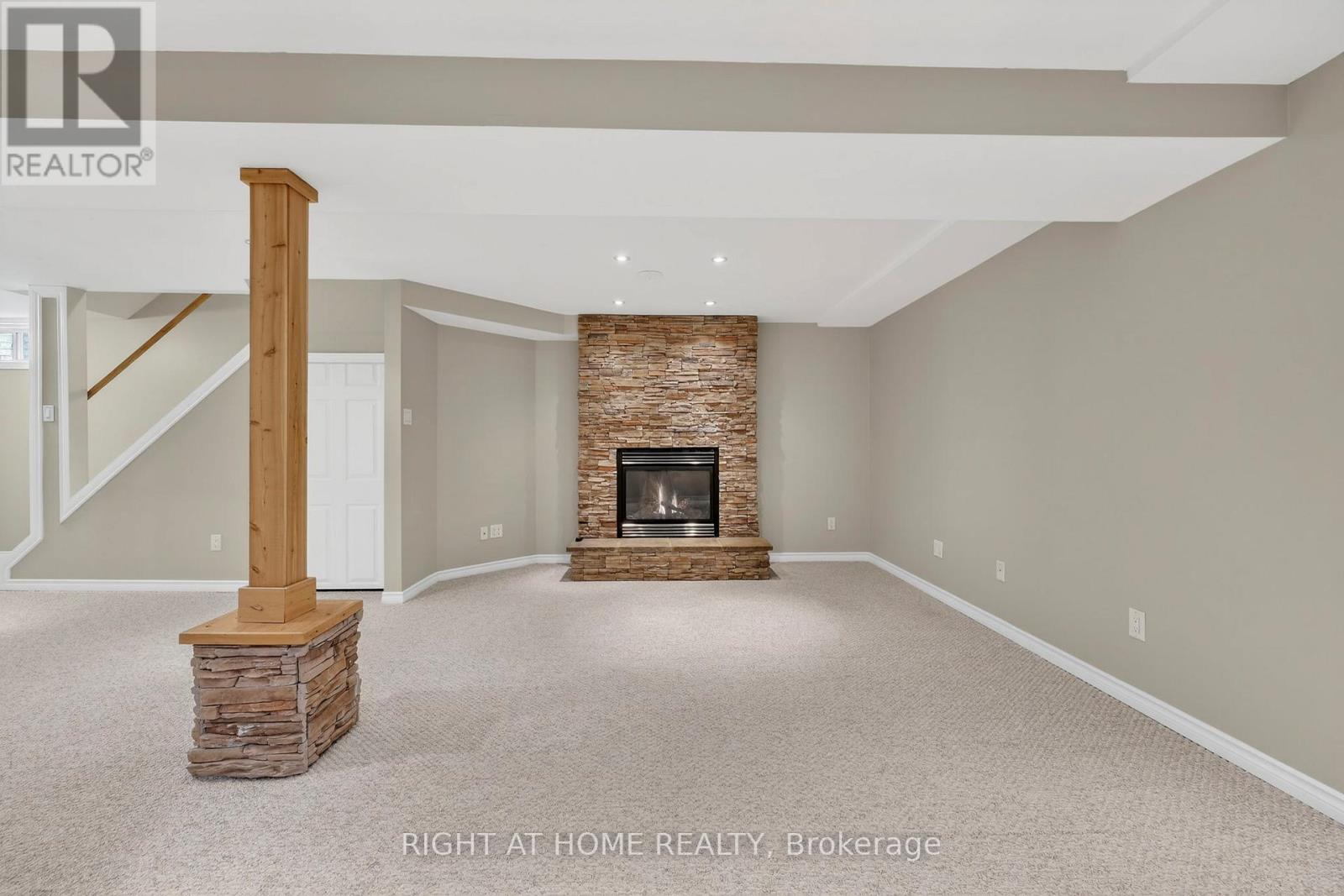 65 Masters Drive, Barrie, Ontario  L4M 6W9 - Photo 23 - S12894336