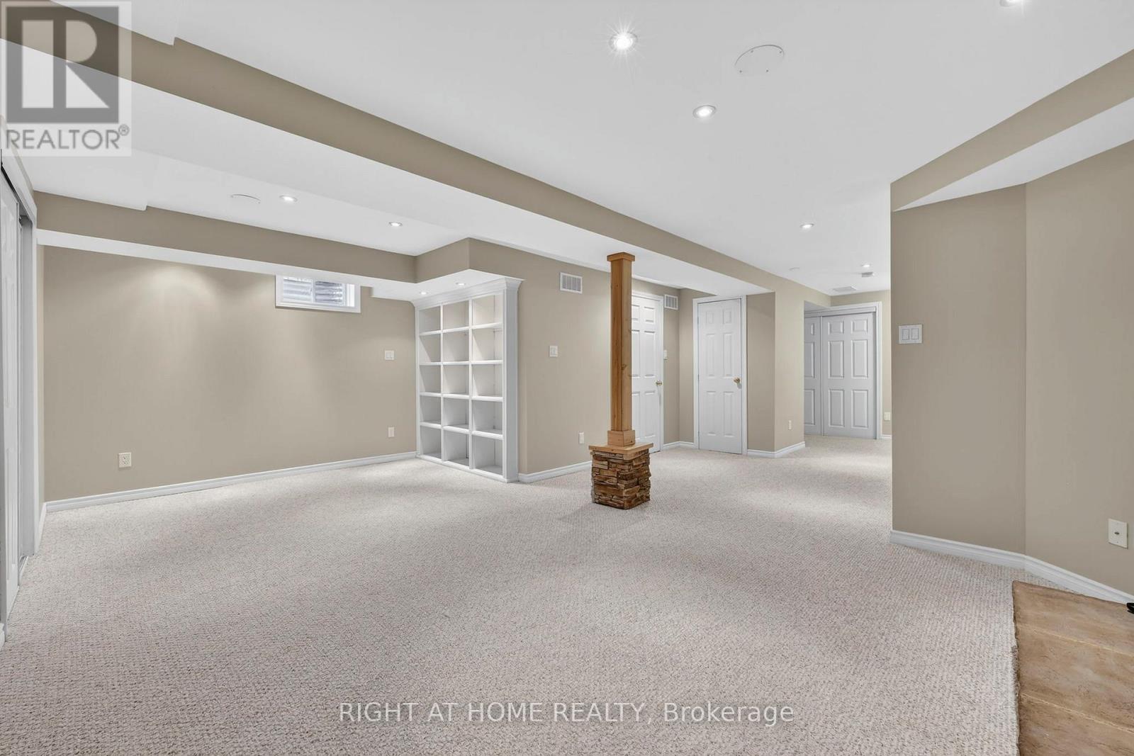 65 Masters Drive, Barrie, Ontario  L4M 6W9 - Photo 24 - S12894336