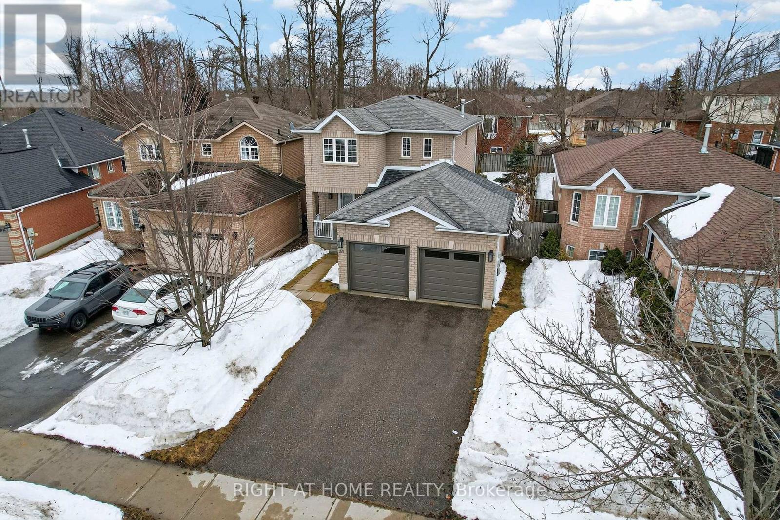 65 Masters Drive, Barrie, Ontario  L4M 6W9 - Photo 26 - S12894336
