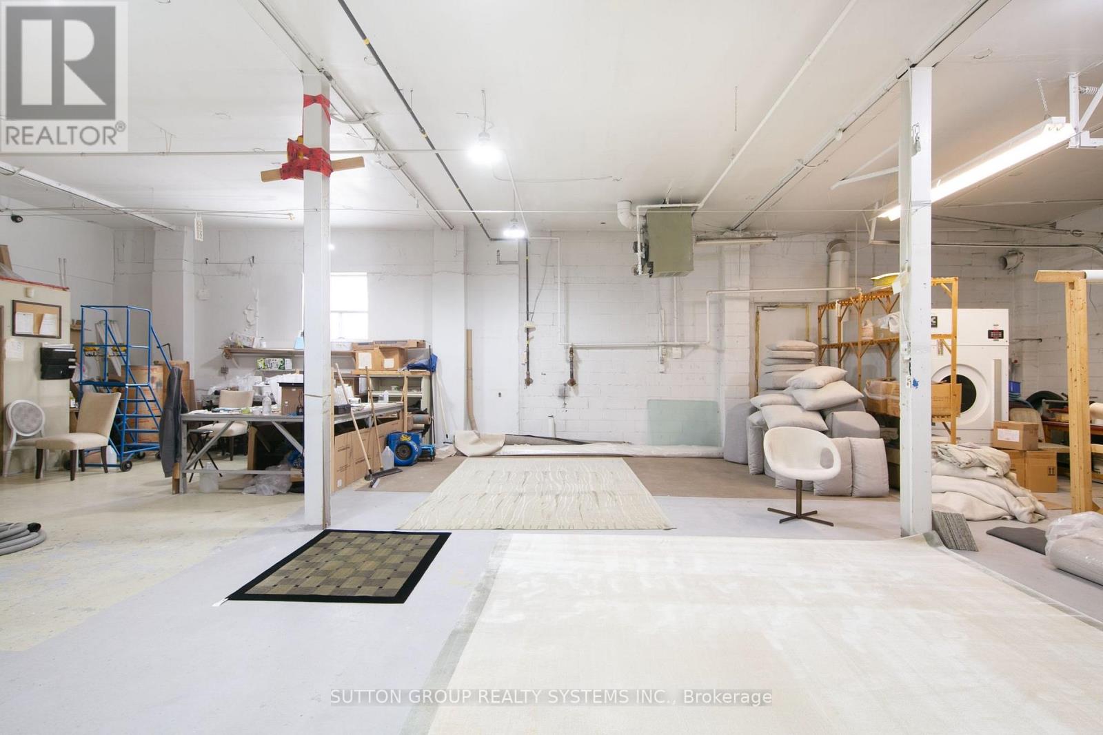 25 & 29 Milford Avenue, Toronto (Brookhaven-Amesbury), Ontario  M6M 2W1 - Photo 17 - W12723356