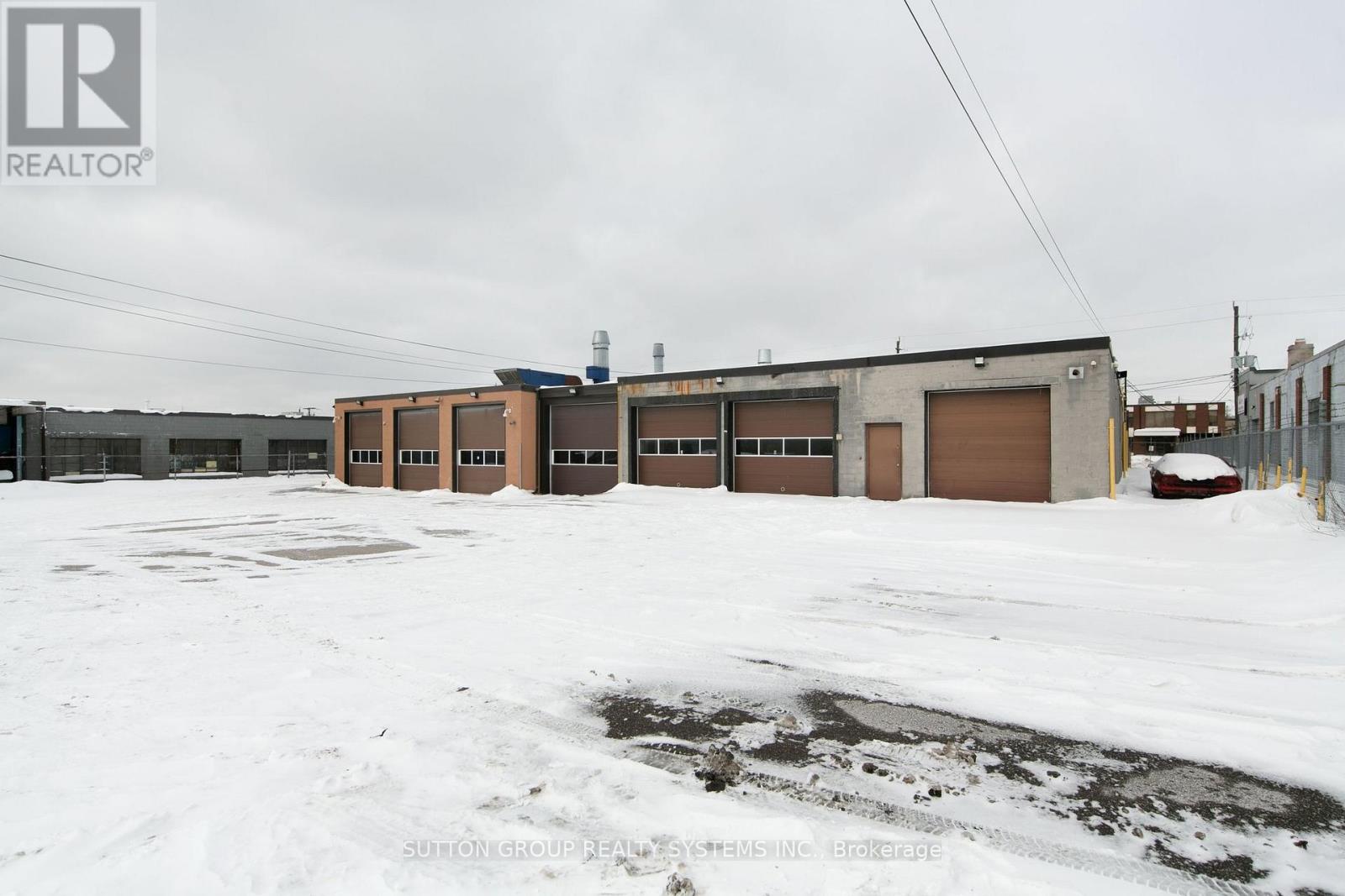 25 & 29 Milford Avenue, Toronto (Brookhaven-Amesbury), Ontario  M6M 2W1 - Photo 15 - W12723356