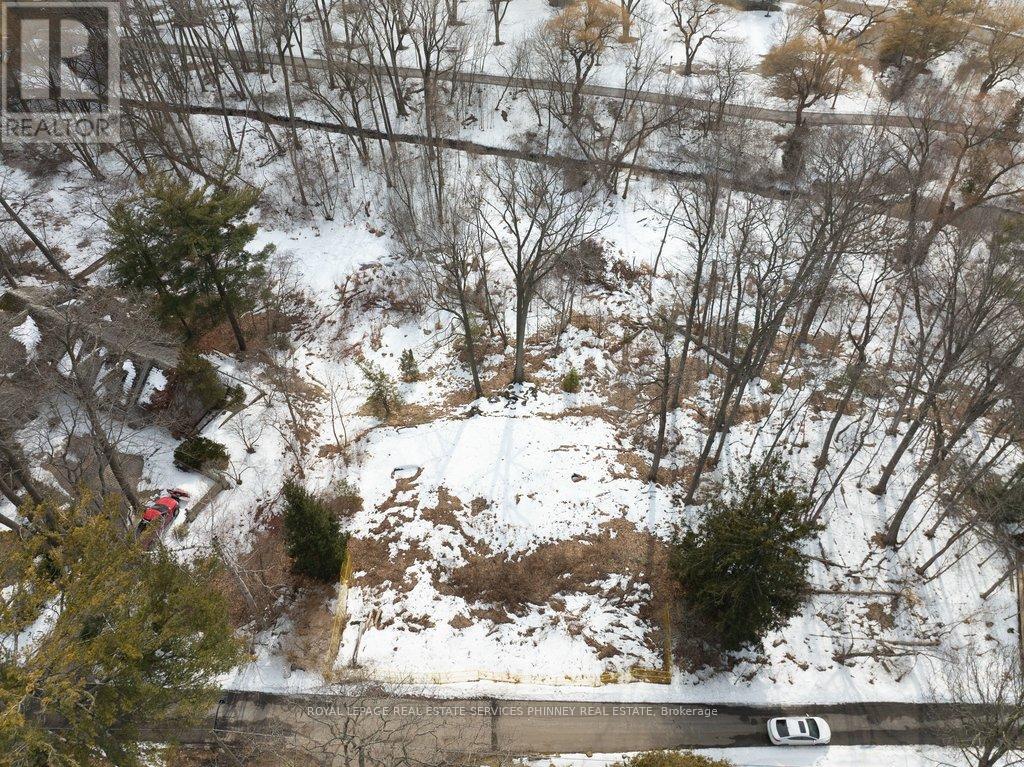 846 Chaucer Avenue, Mississauga, Ontario  L5H 2Z4 - Photo 7 - W12836060