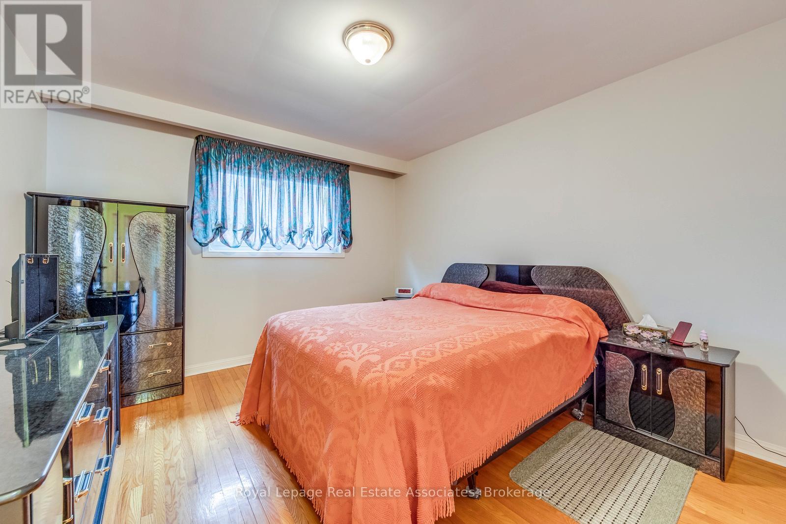 37 Prouse Drive, Brampton, Ontario  L6V 3A3 - Photo 22 - W12894338