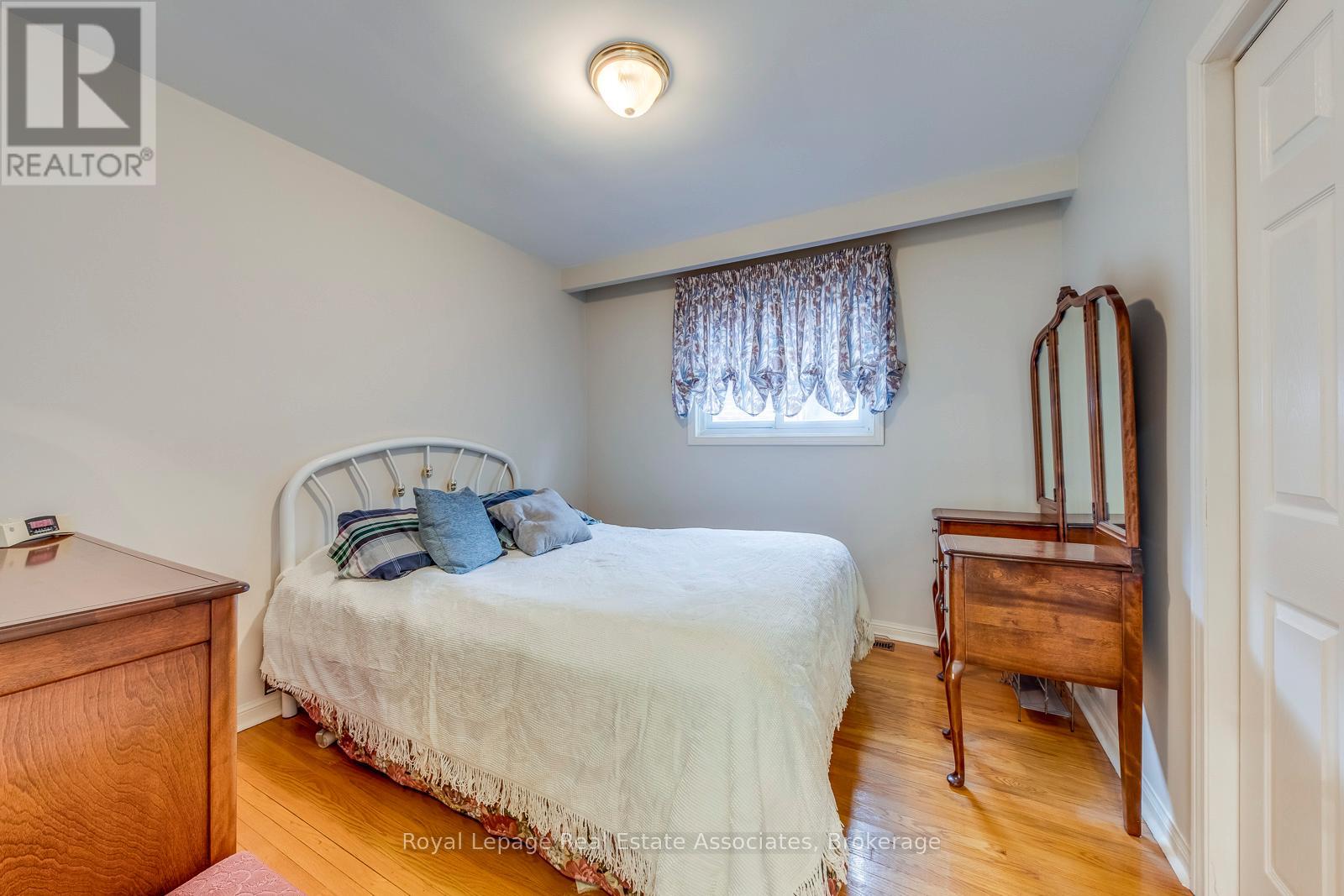 37 Prouse Drive, Brampton, Ontario  L6V 3A3 - Photo 26 - W12894338