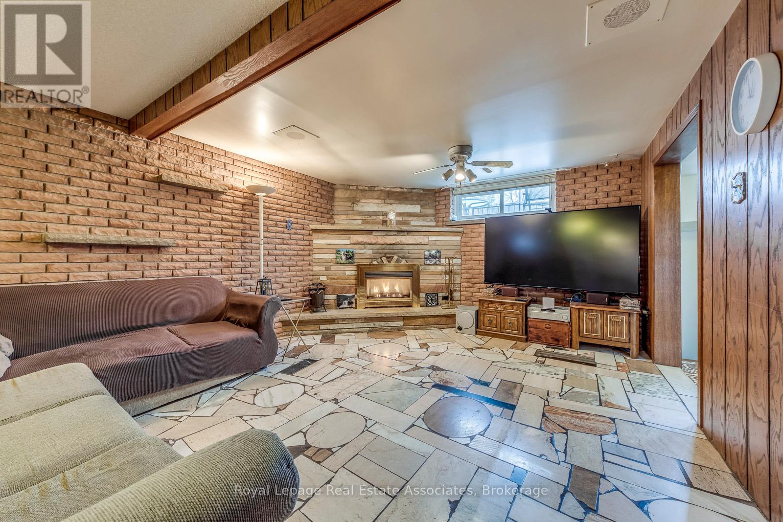 37 Prouse Drive, Brampton, Ontario  L6V 3A3 - Photo 36 - W12894338