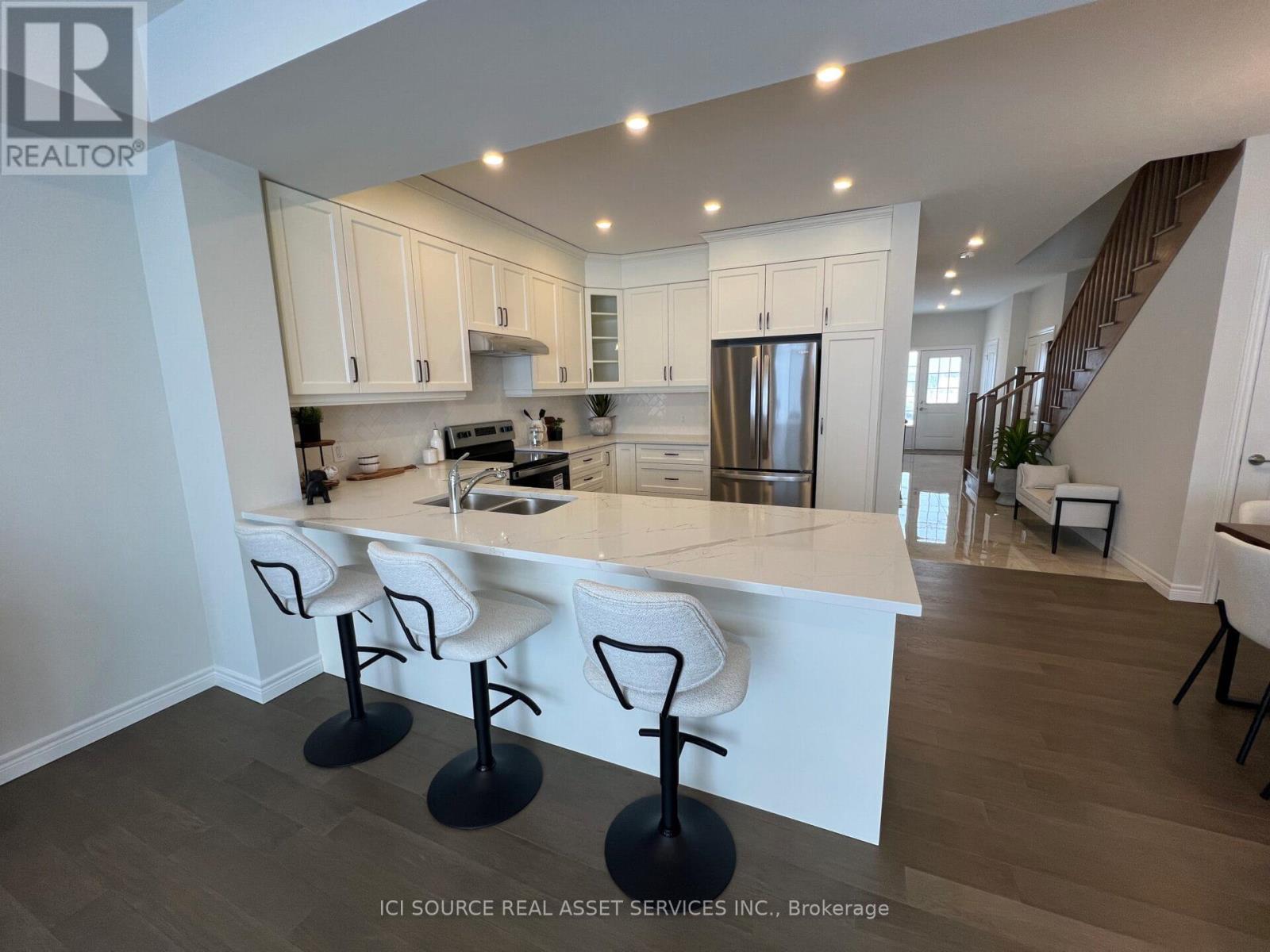 264 Tanglewood Drive, Hamilton, Ontario  L0R 1C0 - Photo 10 - X12894306