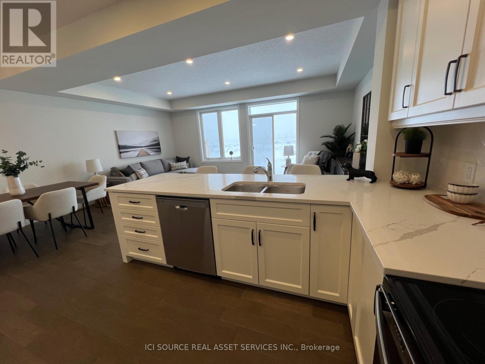 264 Tanglewood Drive, Hamilton, Ontario  L0R 1C0 - Photo 13 - X12894306