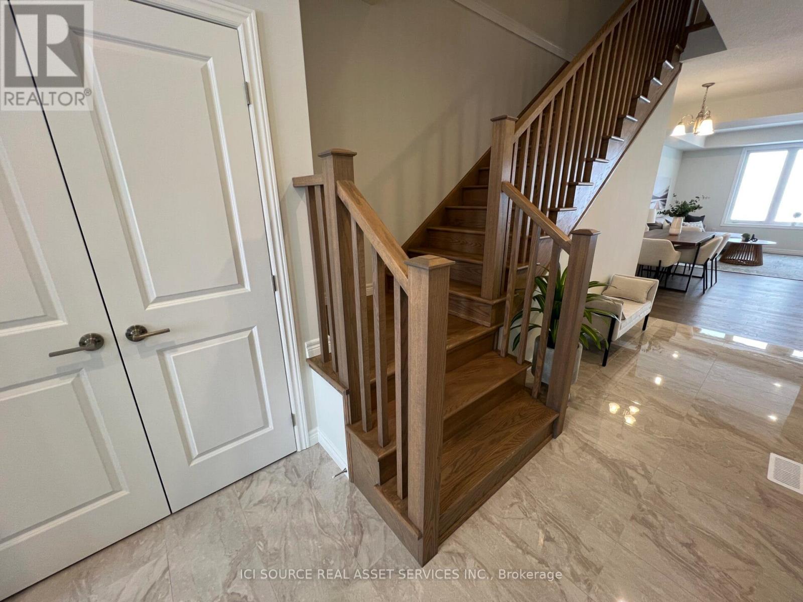 264 Tanglewood Drive, Hamilton, Ontario  L0R 1C0 - Photo 4 - X12894306