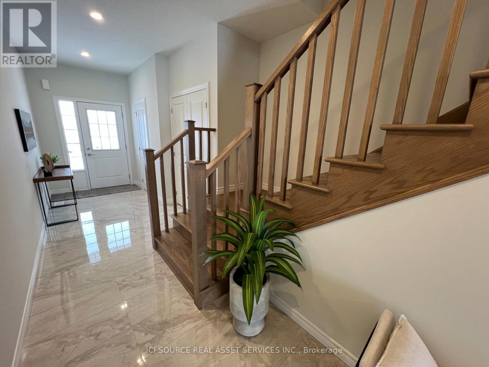 264 Tanglewood Drive, Hamilton, Ontario  L0R 1C0 - Photo 5 - X12894306