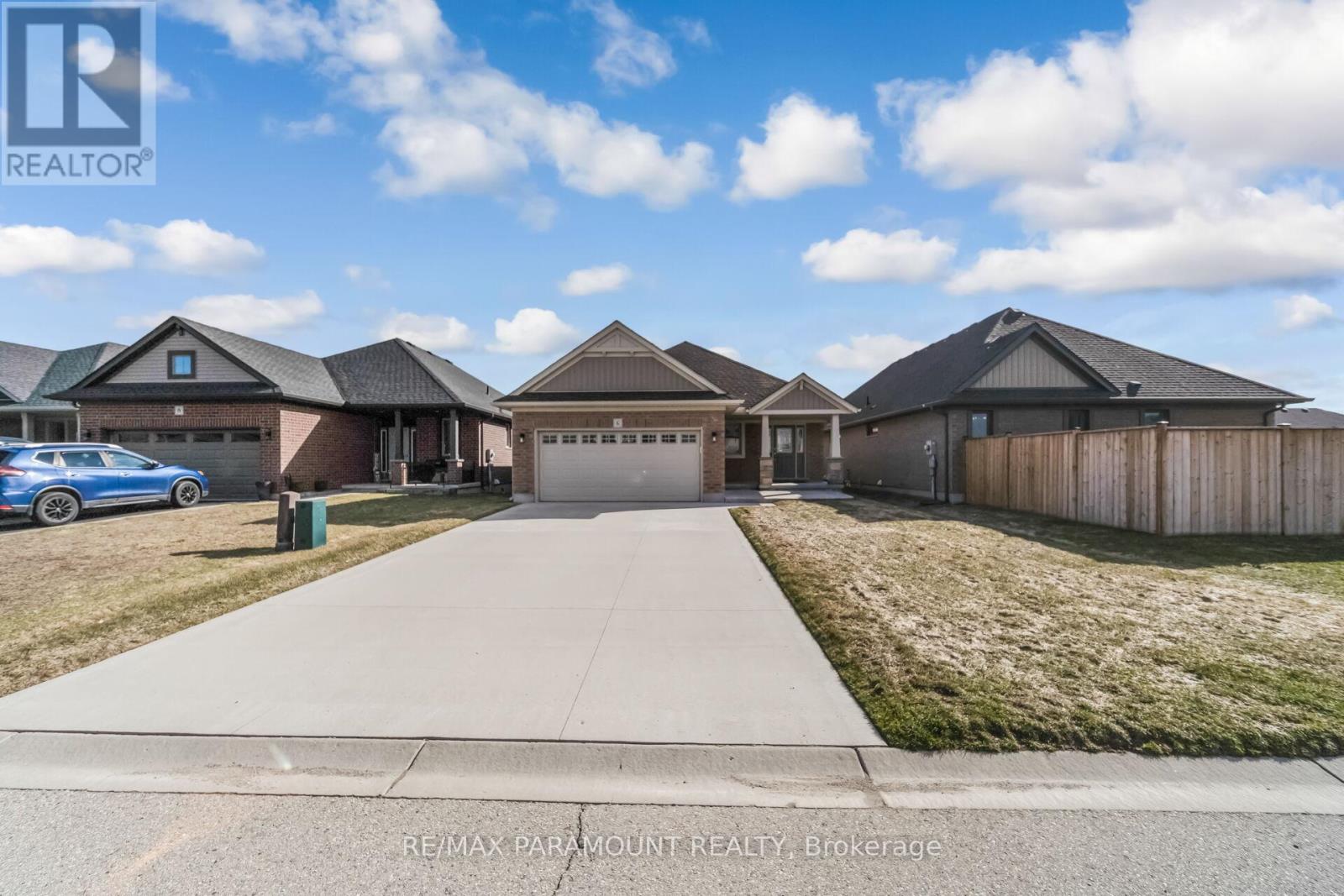 6 NANCY COURT, Tillsonburg, Ontario