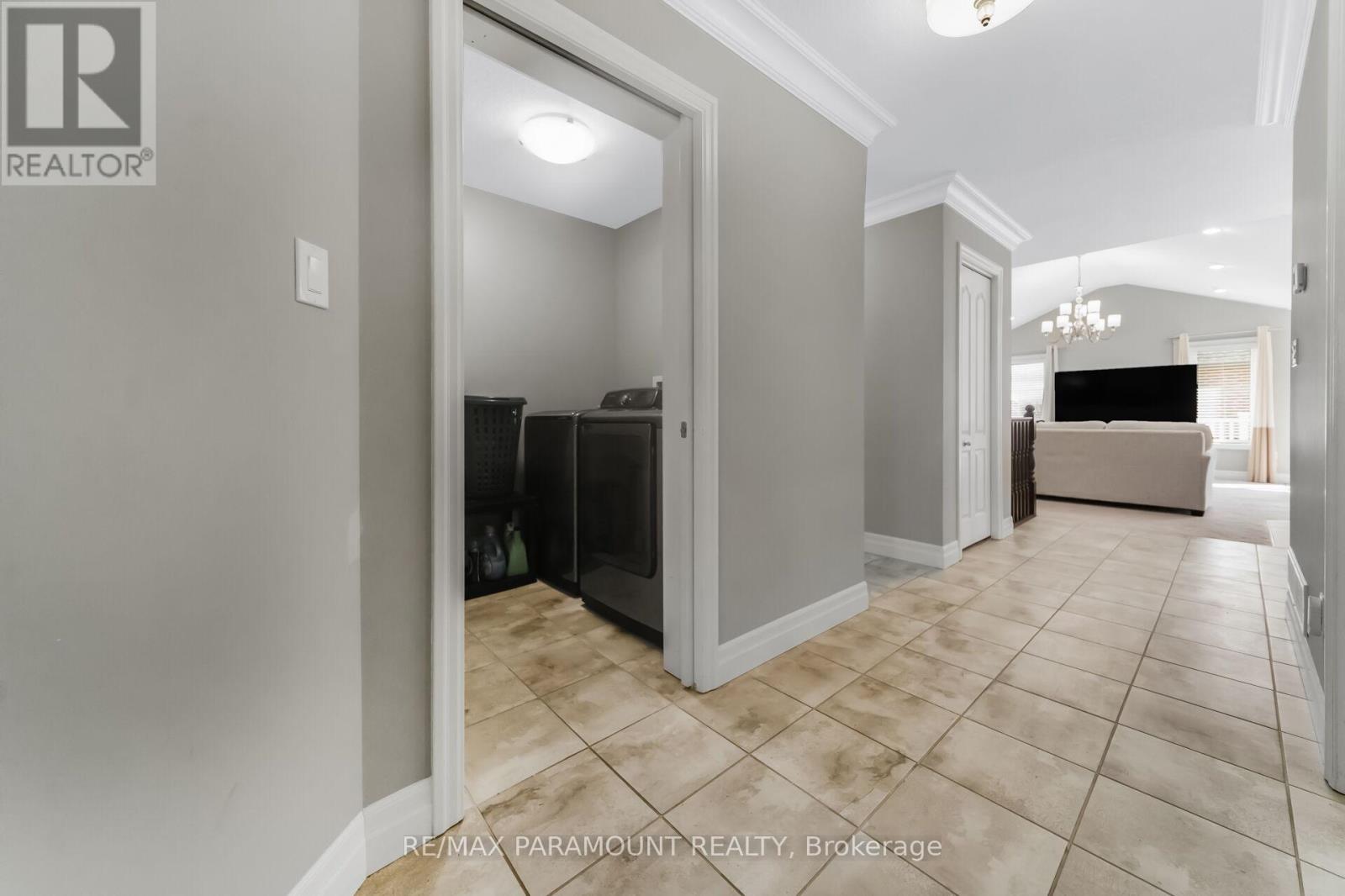 6 Nancy Court, Tillsonburg, Ontario  N4G 4G8 - Photo 7 - X12894354