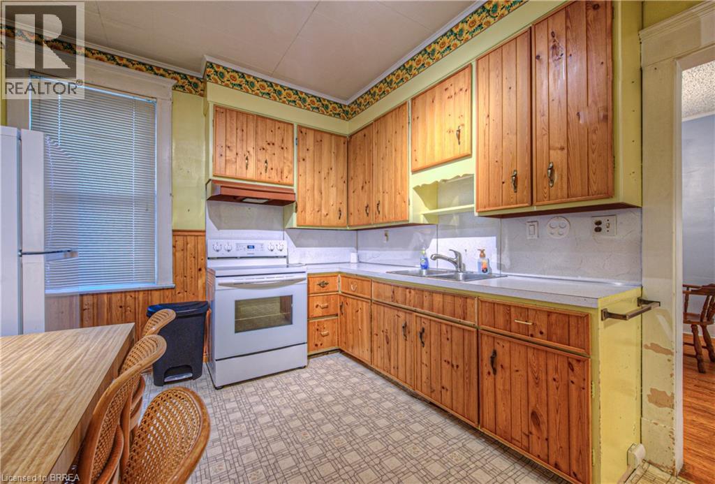 187 Rawdon Street, Brantford, Ontario  N3S 6E7 - Photo 11 - 40781185