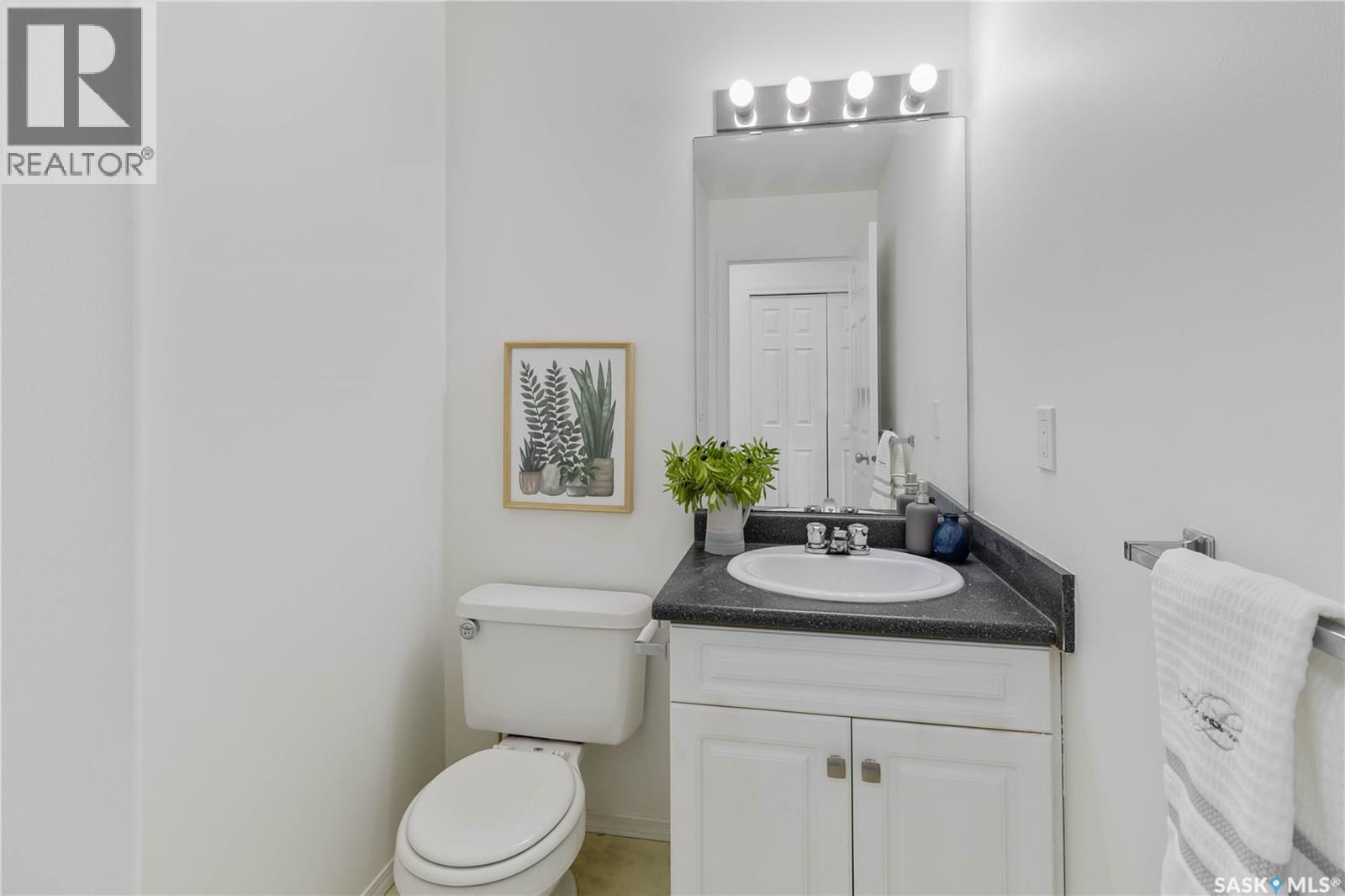 33 102 Pawlychenko Lane, Saskatoon, Saskatchewan  S7V 1G9 - Photo 14 - SK030691