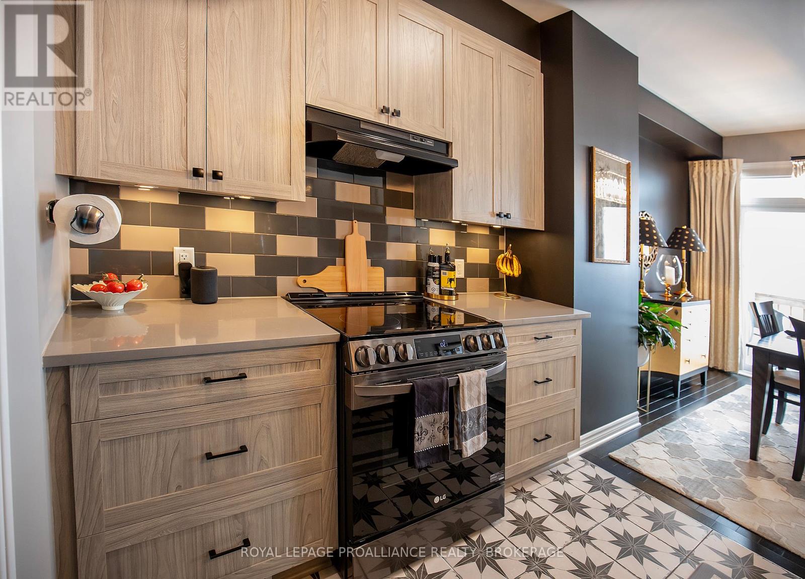 1380 Demers Avenue, Kingston (East Gardiners Rd), Ontario  K7M 0H8 - Photo 4 - X12894394