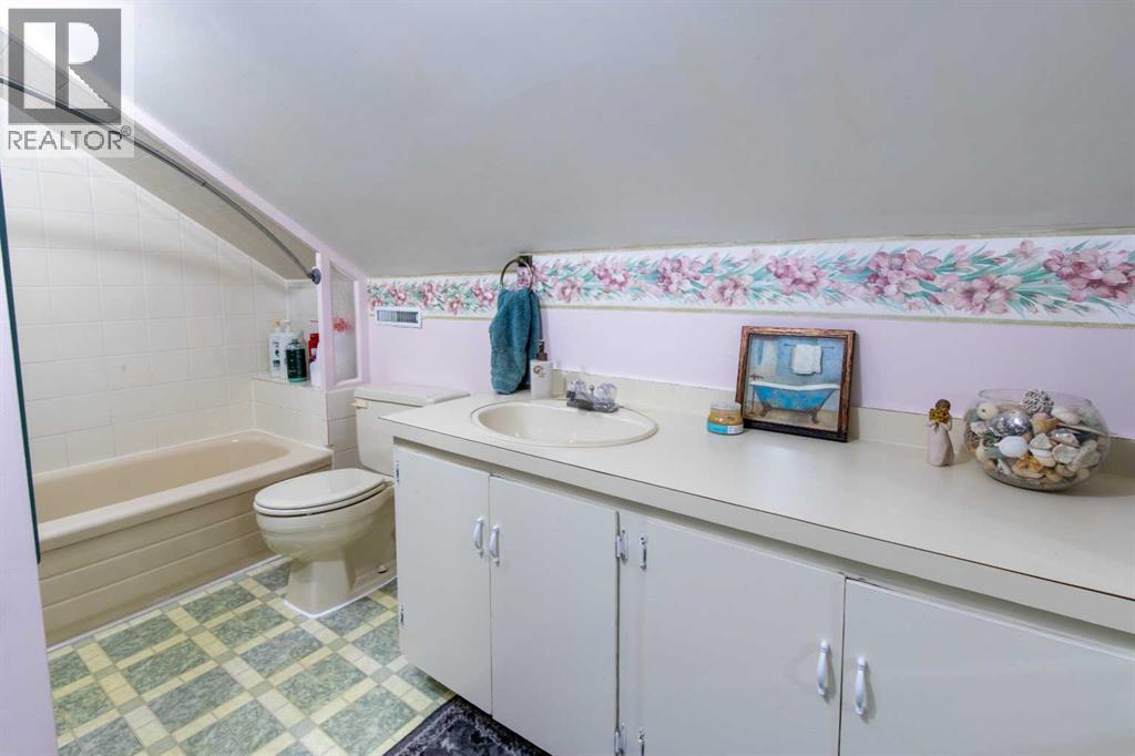 406 4 Avenue, Stirling, Alberta  T0K 2E0 - Photo 32 - A2292041