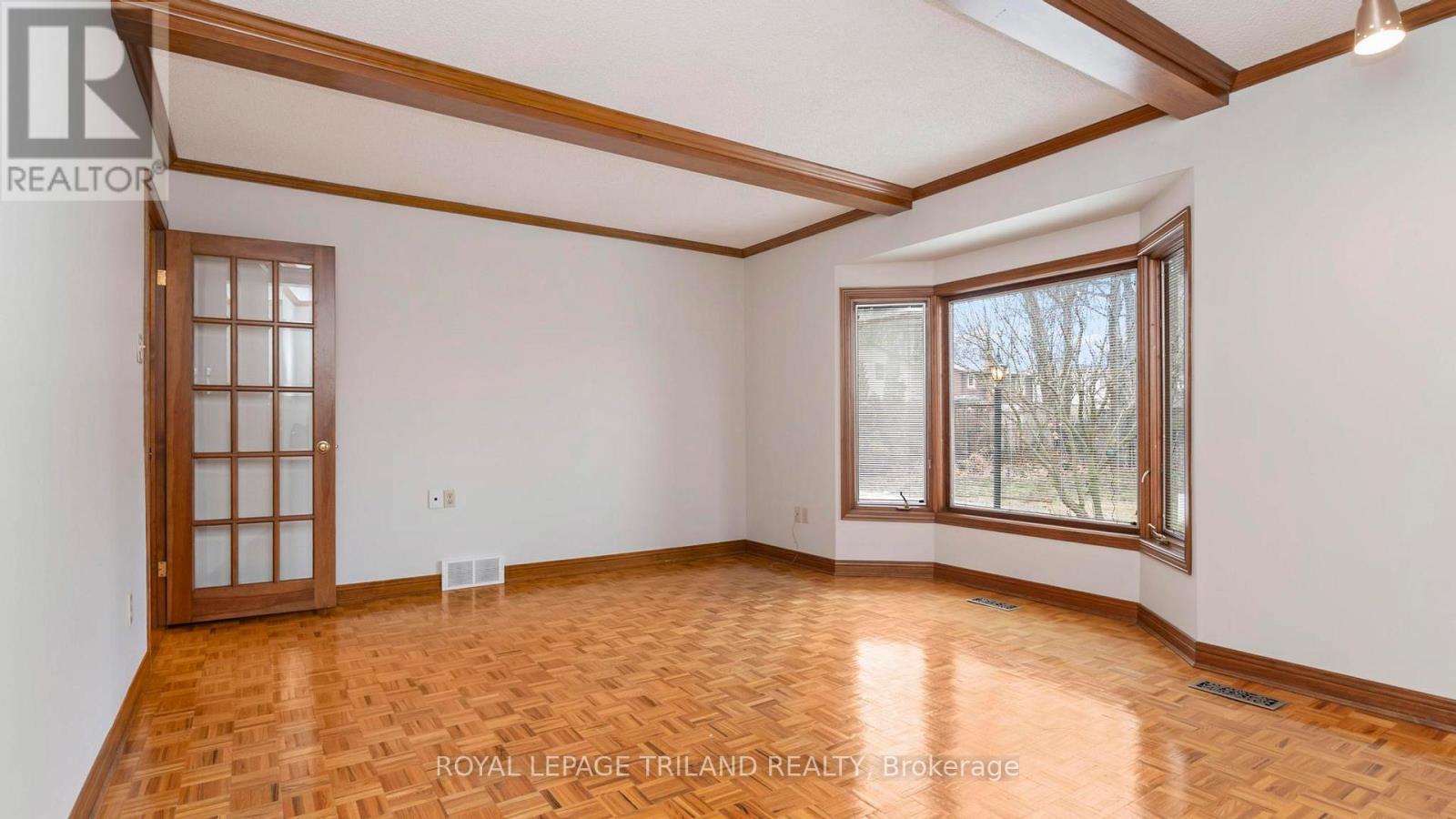 808 Farnham Road, London South, Ontario  N6K 1R7 - Photo 16 - X12894364