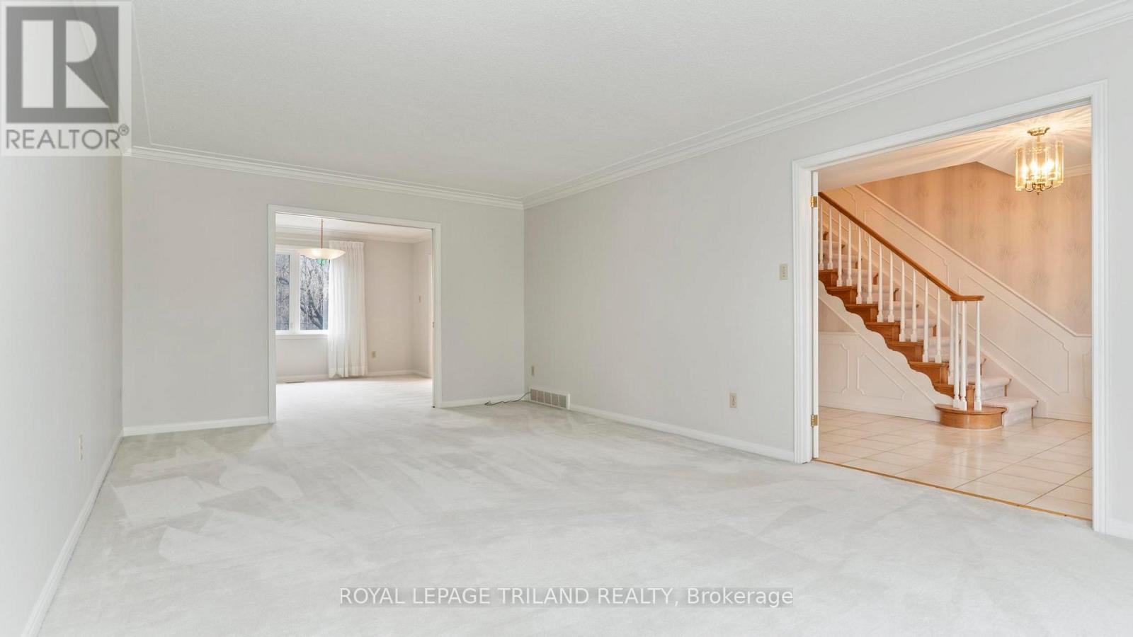 808 Farnham Road, London South, Ontario  N6K 1R7 - Photo 5 - X12894364