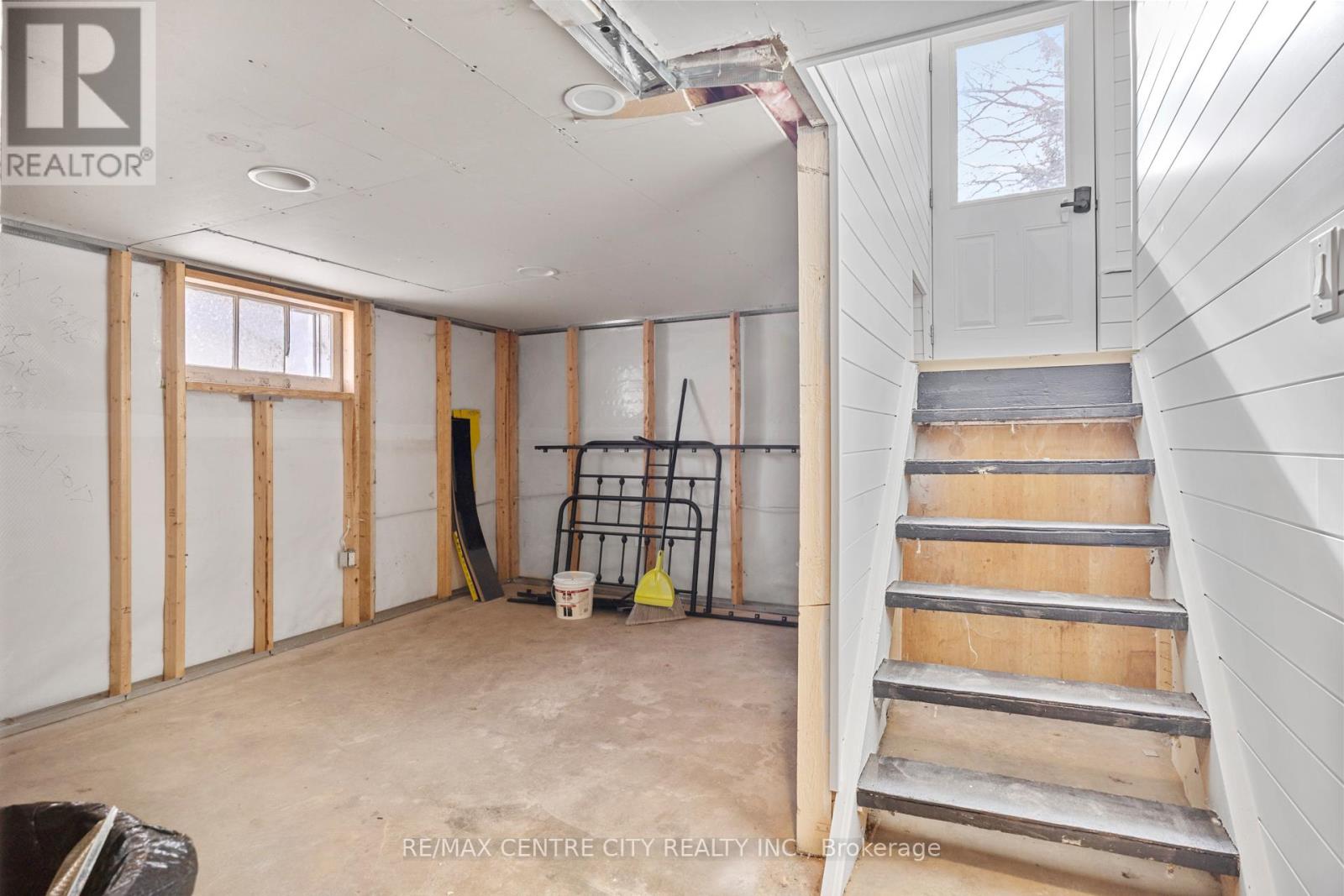 70 Main Street, West Elgin (West Lorne), Ontario  N0L 2P0 - Photo 18 - X12894392