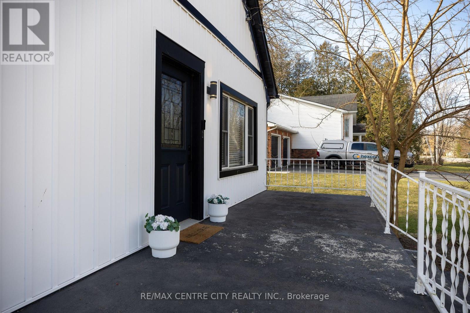 70 Main Street, West Elgin (West Lorne), Ontario  N0L 2P0 - Photo 23 - X12894392