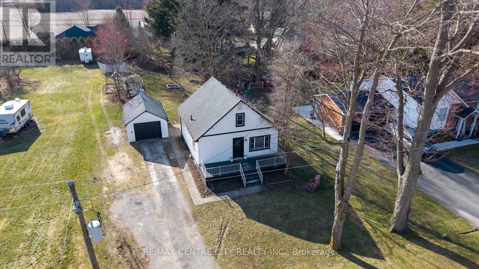 70 Main Street, West Elgin (West Lorne), Ontario  N0L 2P0 - Photo 31 - X12894392