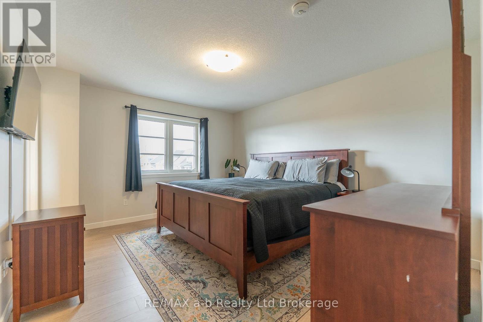 109 Denrich Avenue, Tillsonburg, Ontario  N4G 0H1 - Photo 16 - X12894388