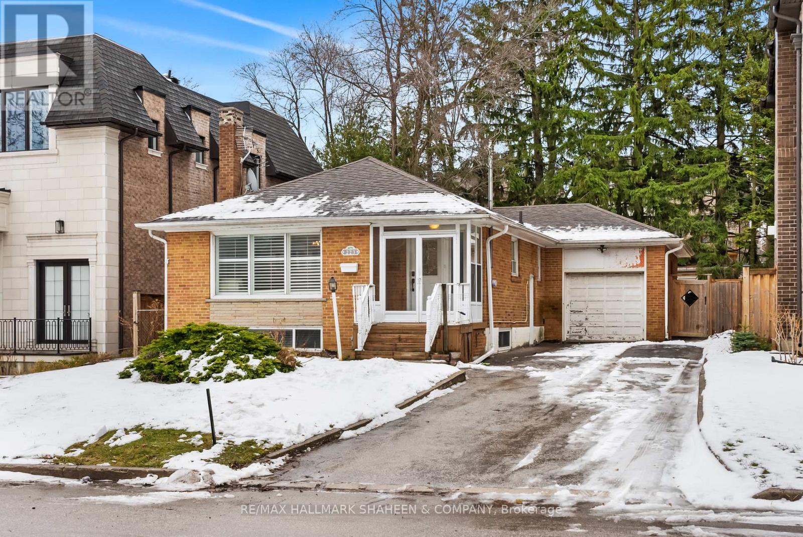 223 Hillcrest Avenue, Toronto, Ontario  M2N 3P3 - Photo 48 - C12894368