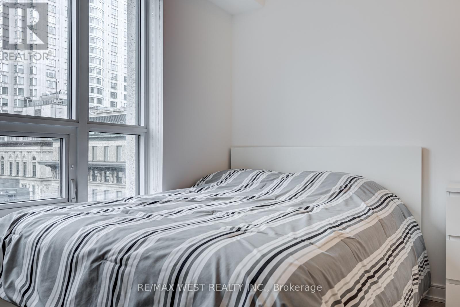 1502 - 88 Scott Street, Toronto, Ontario  M5E 0A9 - Photo 15 - C12894380