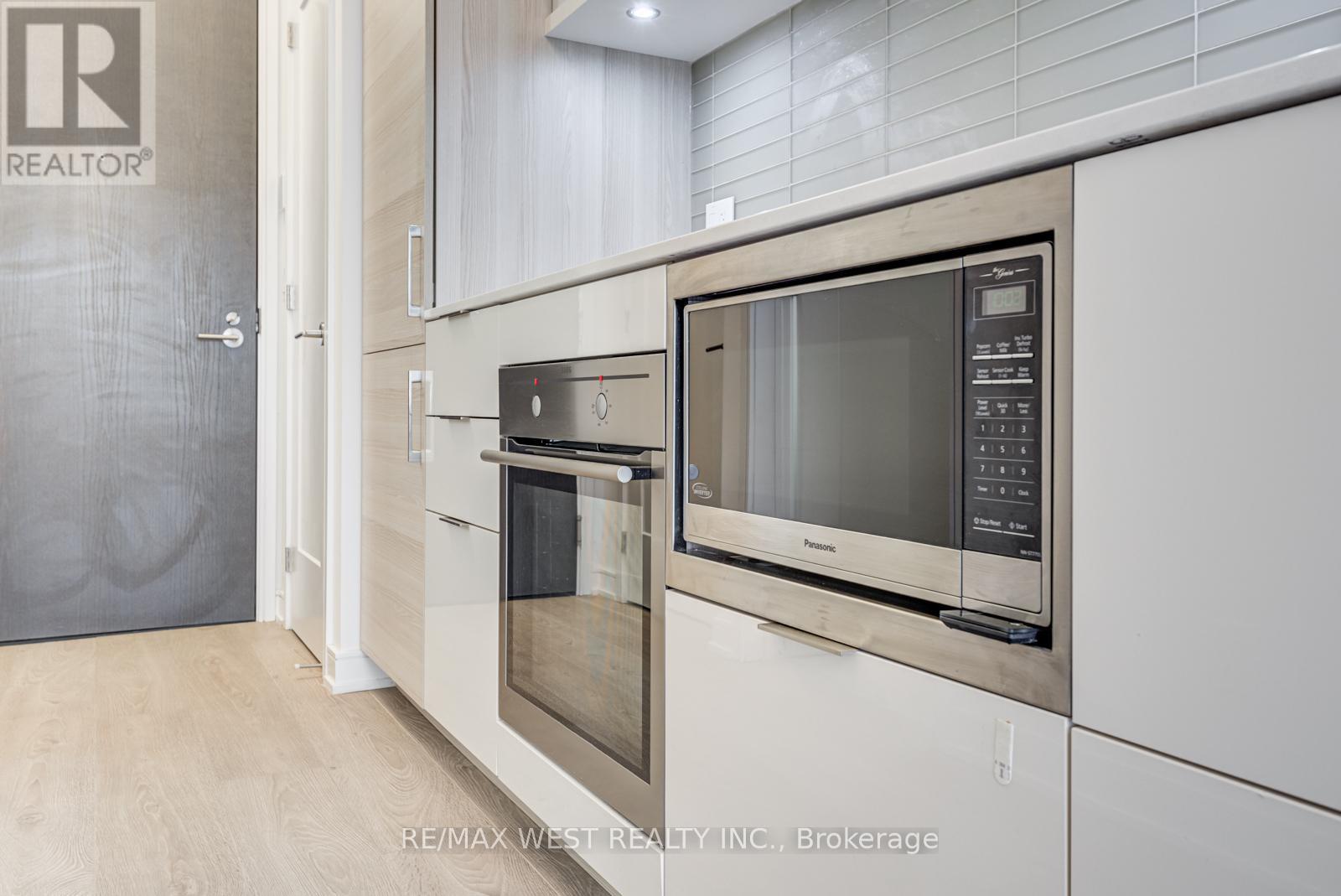 1502 - 88 Scott Street, Toronto, Ontario  M5E 0A9 - Photo 6 - C12894380