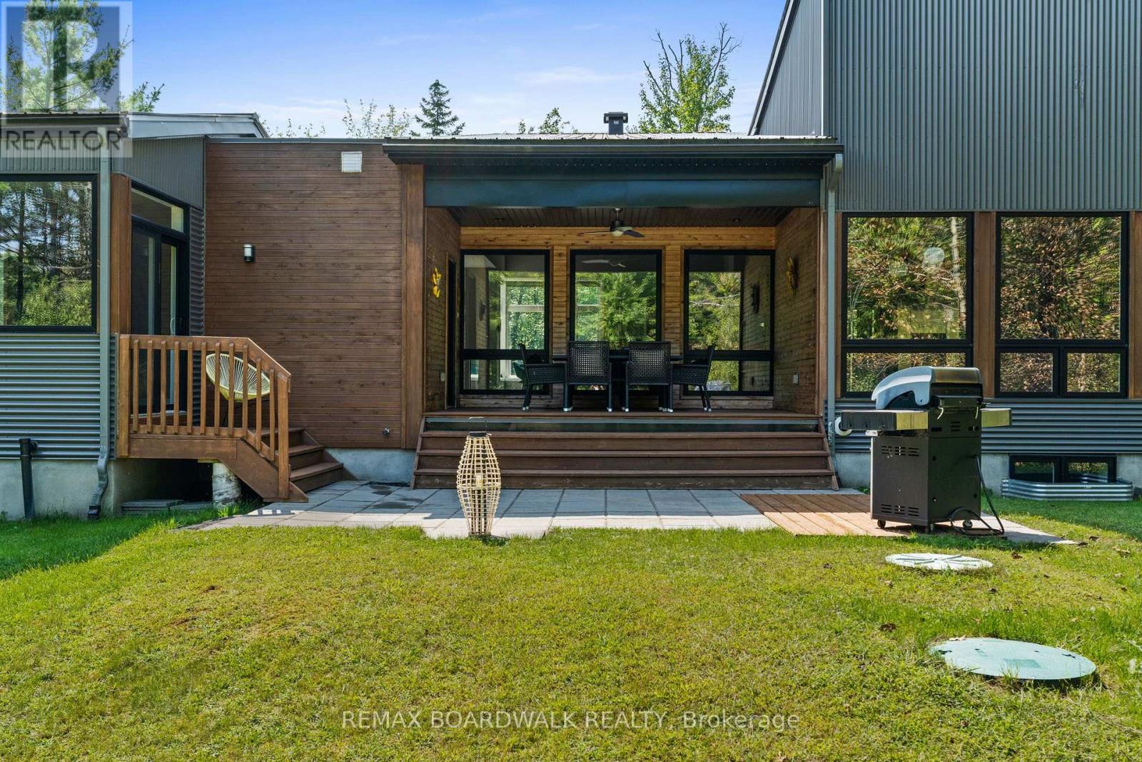 108 Edith Margaret Place, Ottawa, Ontario  K2W 1A8 - Photo 42 - X12774132