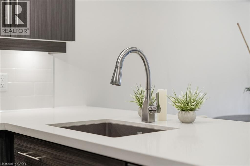 30 Hamilton Street S Unit# 201, Waterdown, Ontario  L8B 1V8 - Photo 14 - 40811891