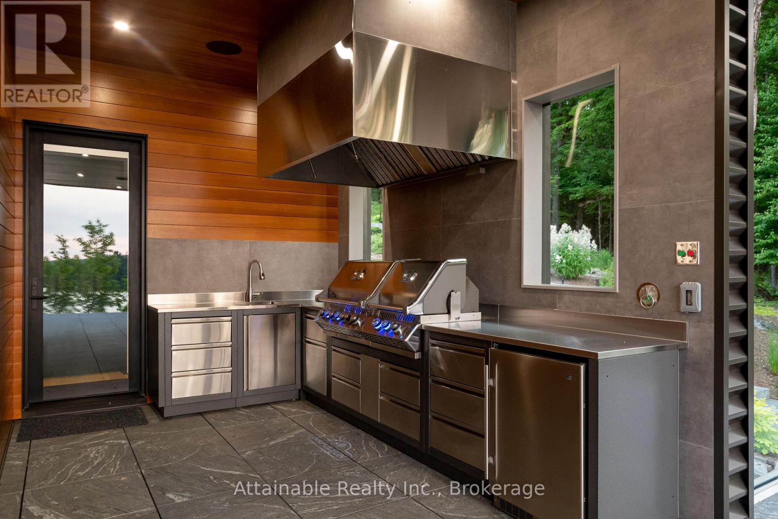 300 West Browns Road, Huntsville (Brunel), Ontario  P1H 2J3 - Photo 40 - X12787478