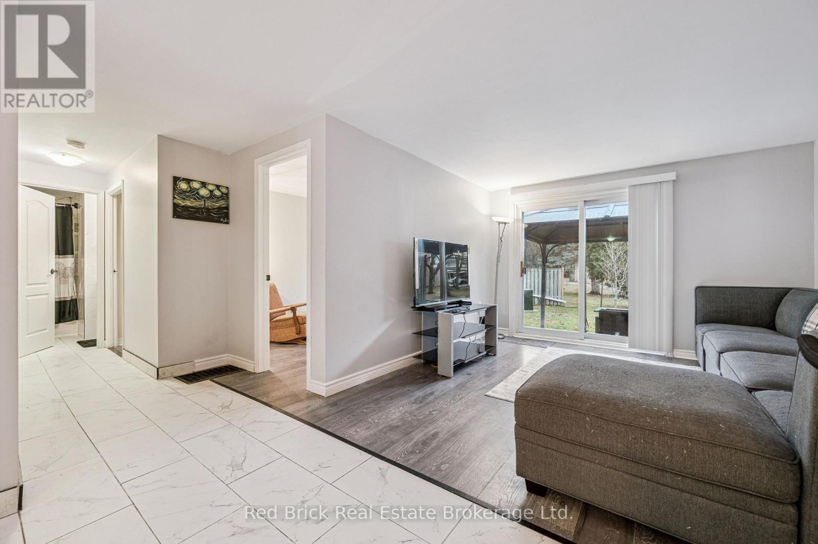 22 - 65 Glamis Road, Cambridge, Ontario  N1R 6W4 - Photo 14 - X12894360