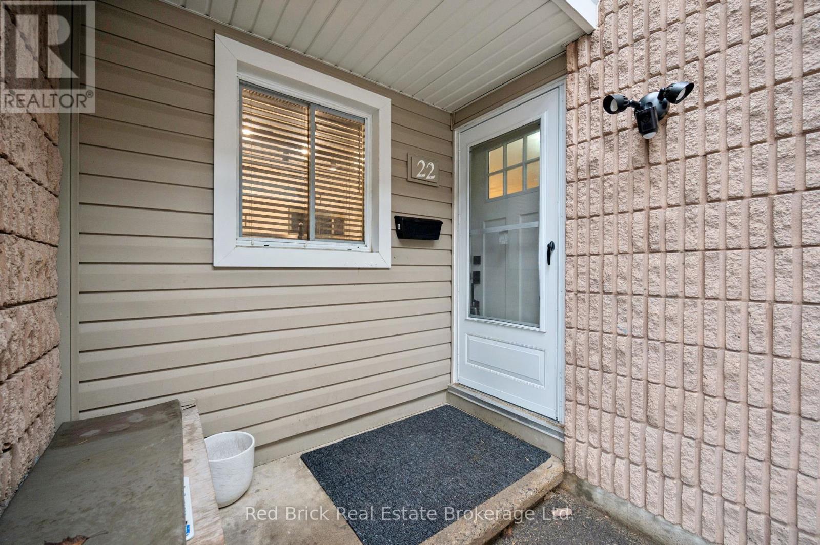 22 - 65 Glamis Road, Cambridge, Ontario  N1R 6W4 - Photo 2 - X12894360
