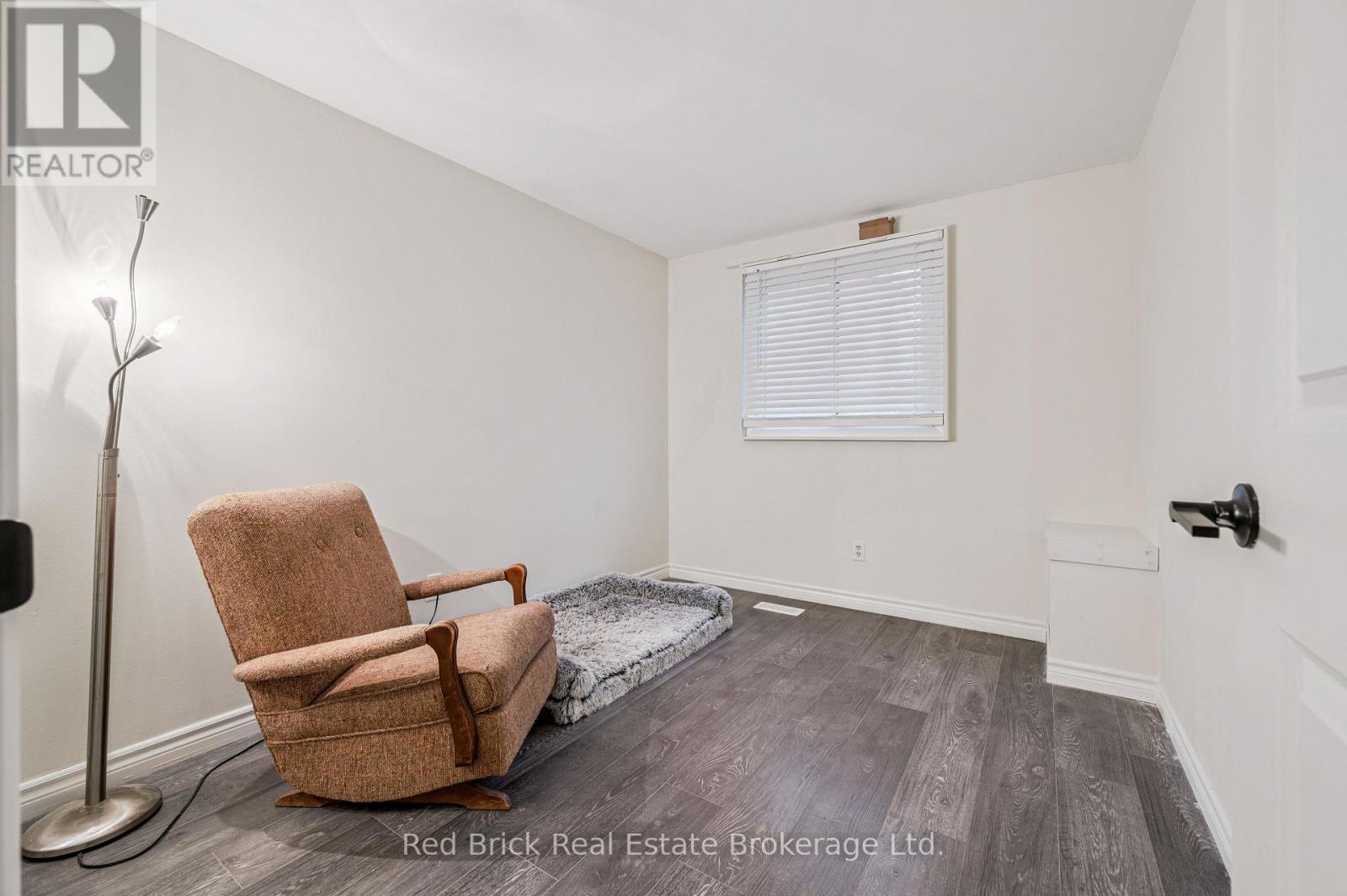 22 - 65 Glamis Road, Cambridge, Ontario  N1R 6W4 - Photo 21 - X12894360