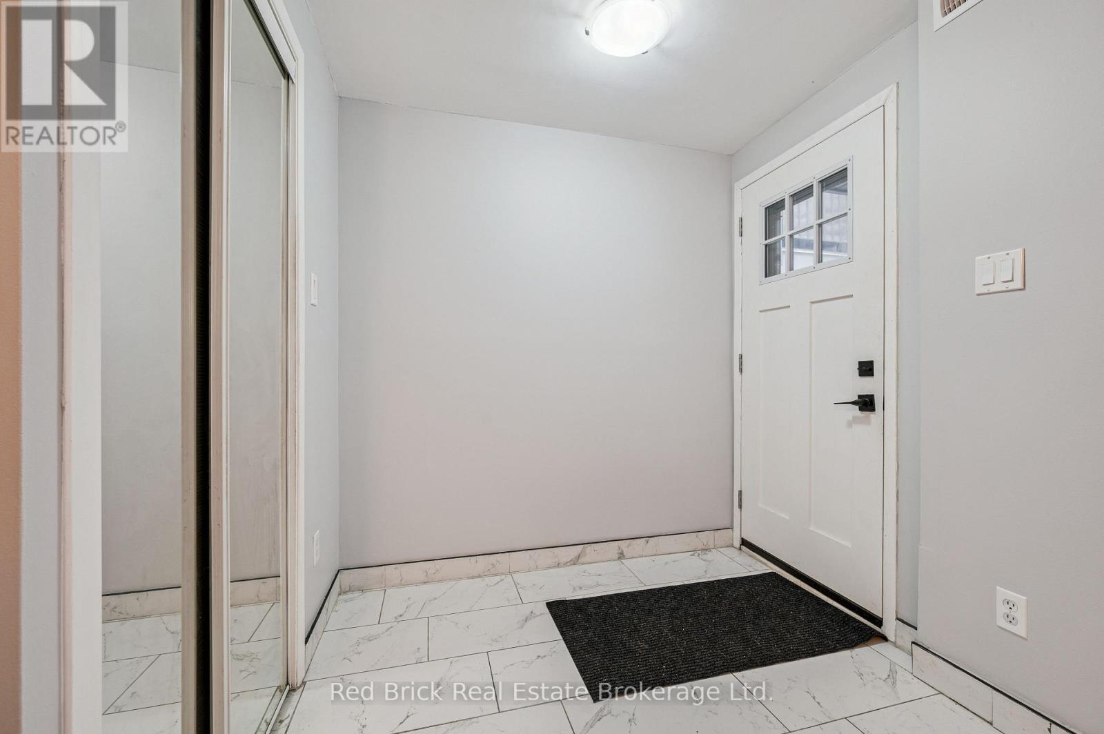 22 - 65 Glamis Road, Cambridge, Ontario  N1R 6W4 - Photo 3 - X12894360