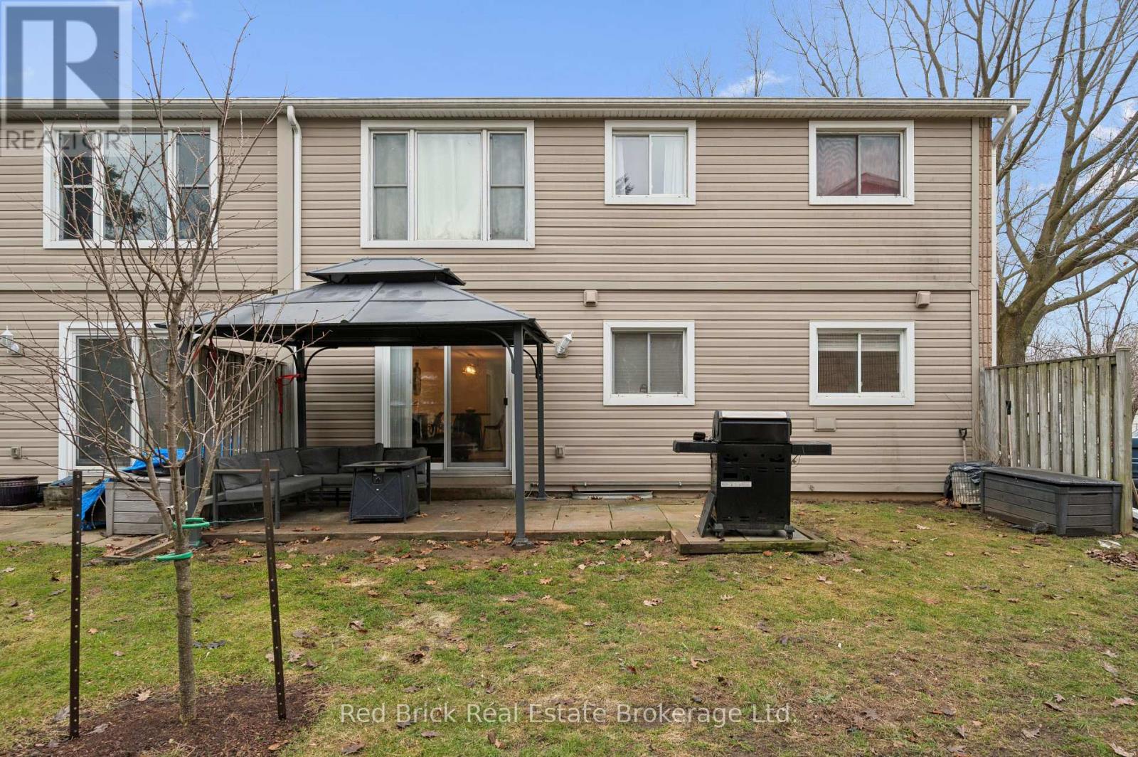 22 - 65 Glamis Road, Cambridge, Ontario  N1R 6W4 - Photo 31 - X12894360