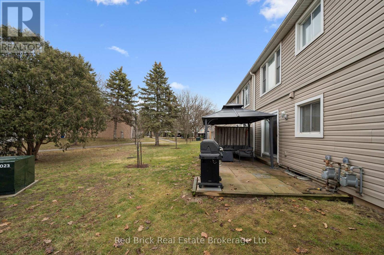 22 - 65 Glamis Road, Cambridge, Ontario  N1R 6W4 - Photo 32 - X12894360