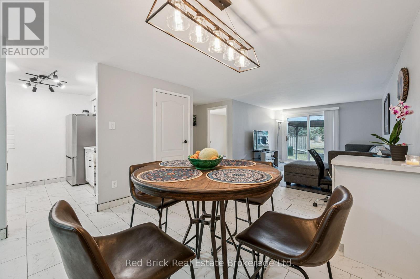 22 - 65 Glamis Road, Cambridge, Ontario  N1R 6W4 - Photo 7 - X12894360