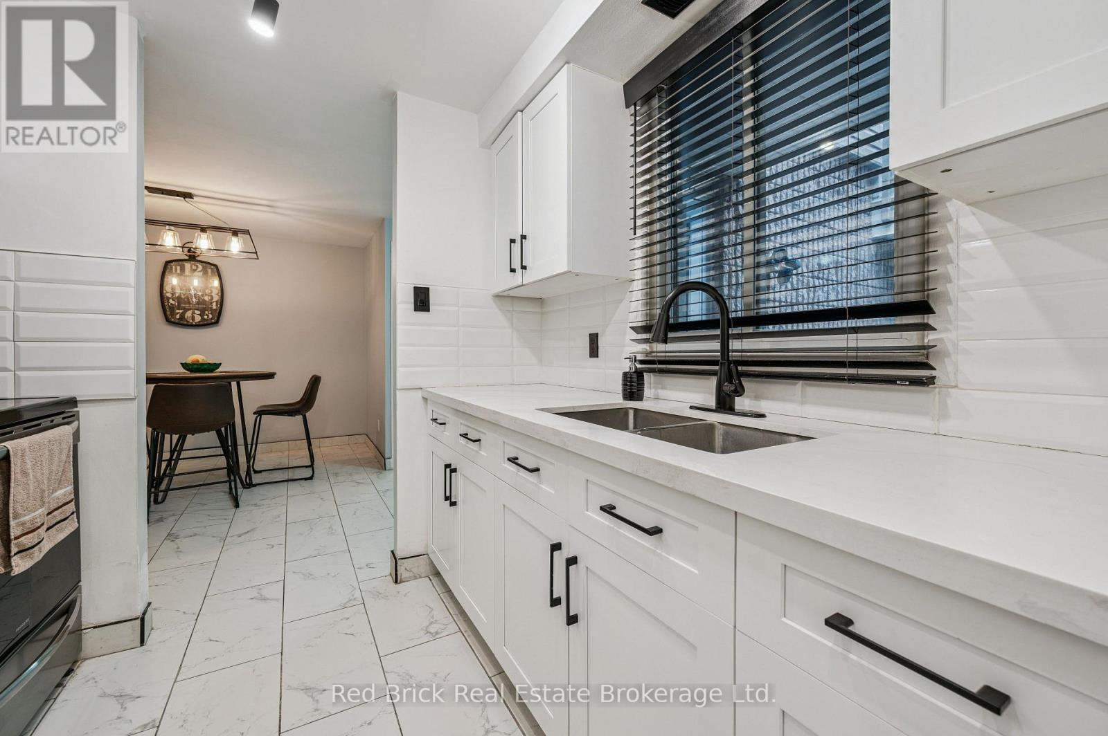 22 - 65 Glamis Road, Cambridge, Ontario  N1R 6W4 - Photo 8 - X12894360