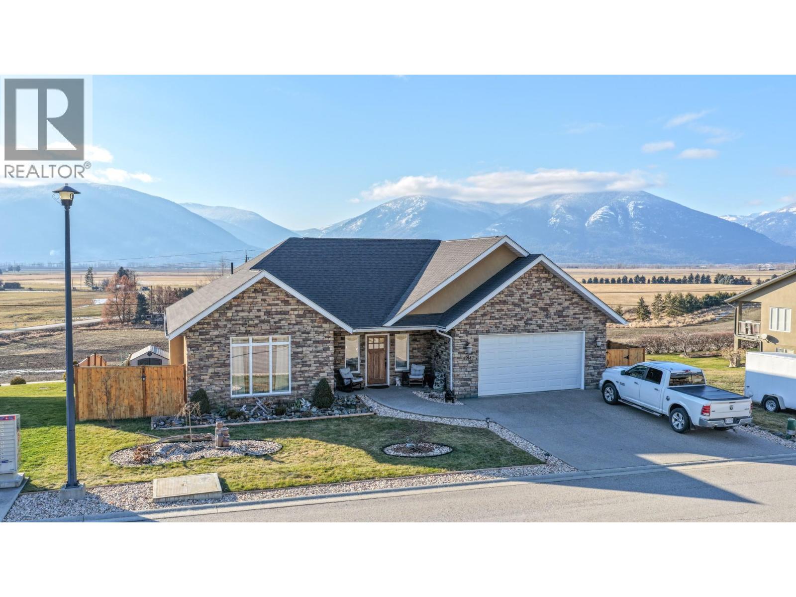 903 Selkirk Drive, Creston, British Columbia  V0B 1G0 - Photo 56 - 10379686