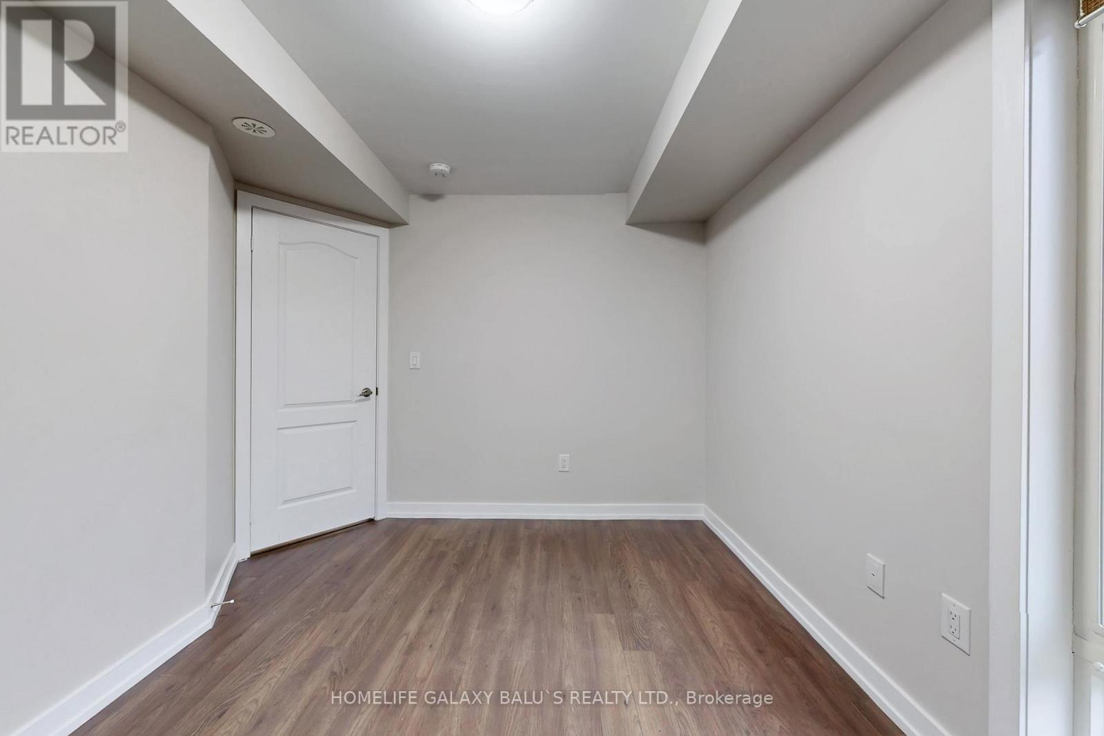 2528 - 30 Westmeath Lane, Markham, Ontario  L6B 1N5 - Photo 31 - N12884348