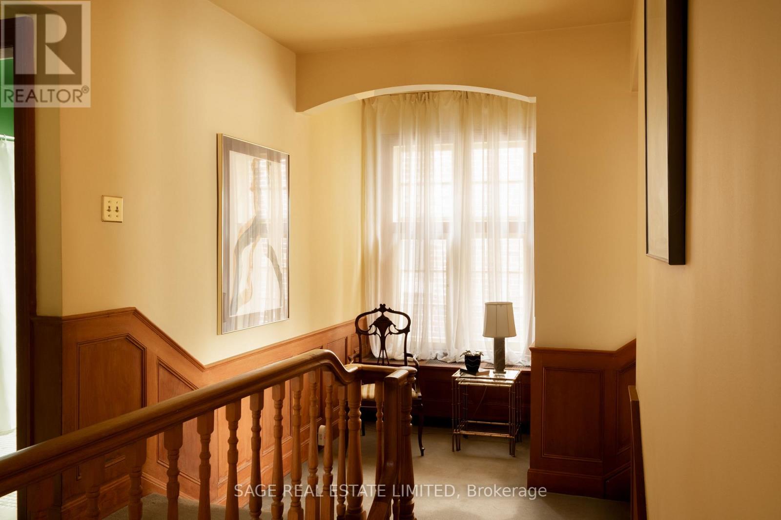 18 King Georges Road, Toronto (Kingsway South), Ontario  M8X 1K7 - Photo 24 - W12894358