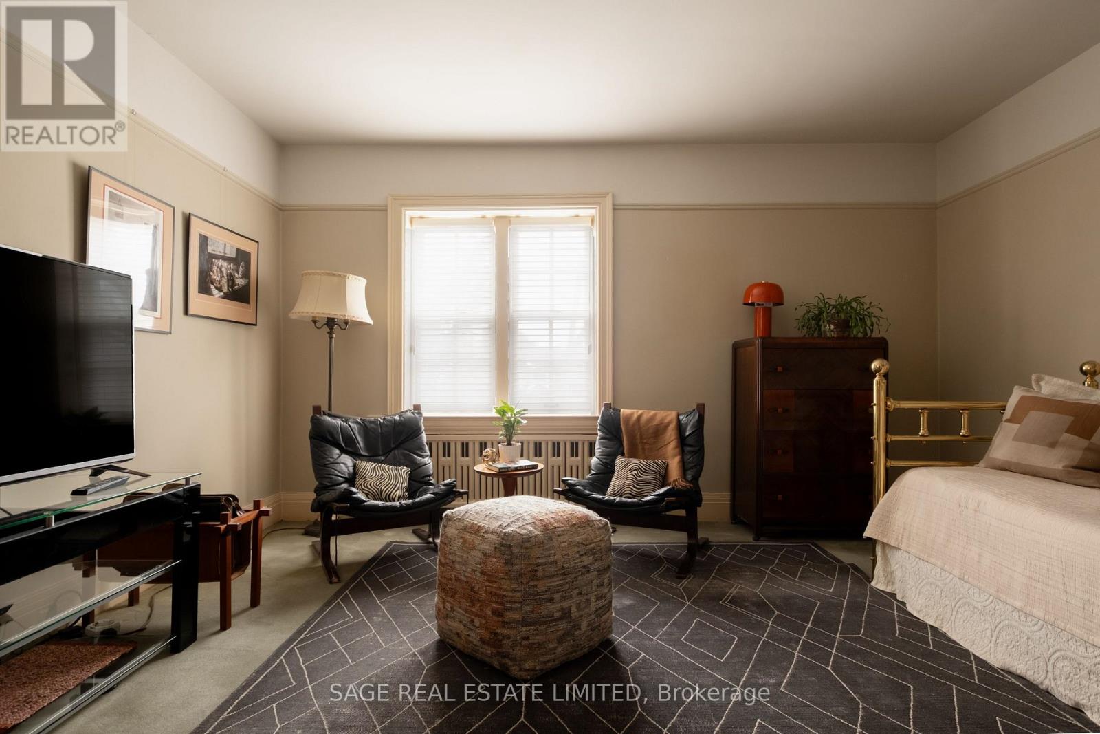 18 King Georges Road, Toronto (Kingsway South), Ontario  M8X 1K7 - Photo 34 - W12894358