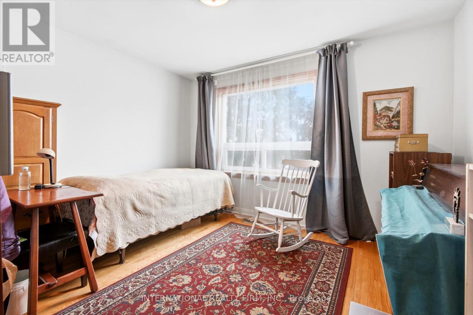 84 Hadrian Drive, Toronto, Ontario  M9W 1V4 - Photo 14 - W12894366